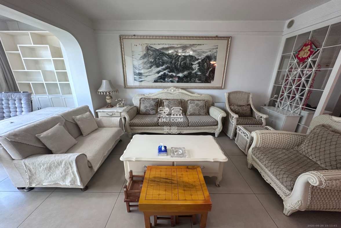 桐荫里社区  4室2厅2卫    5500.0元/月 桐荫里社区  4室2厅2卫    5500.0元/月室内图