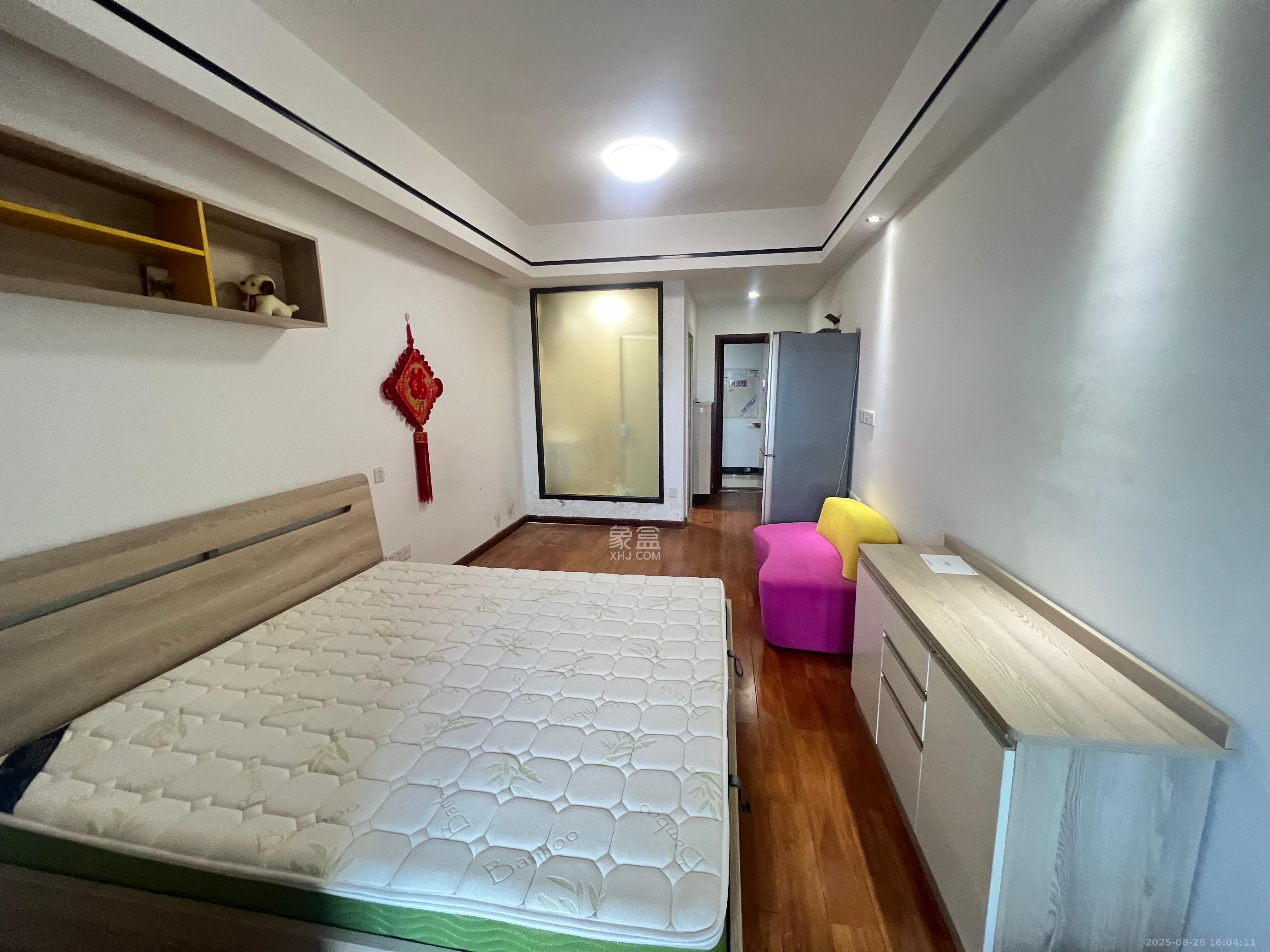 长盛上东区 1室1厅1卫 1700.0元/月 长盛上东区 1室1厅1卫 1700.0元/月室内图