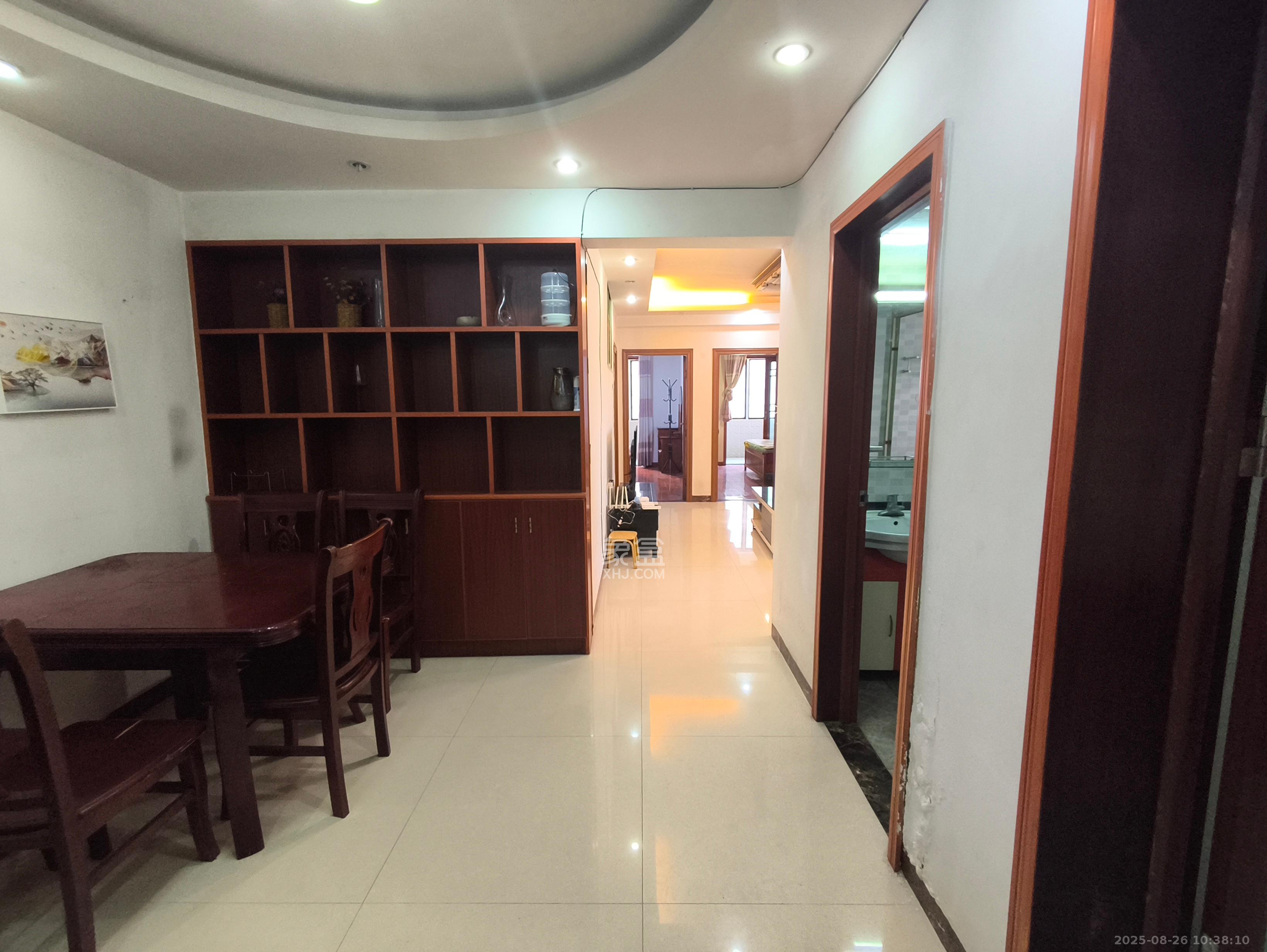 芙蓉蓉苑 3室2厅1卫 2600.0元/月 芙蓉蓉苑 3室2厅1卫 2600.0元/月室内图