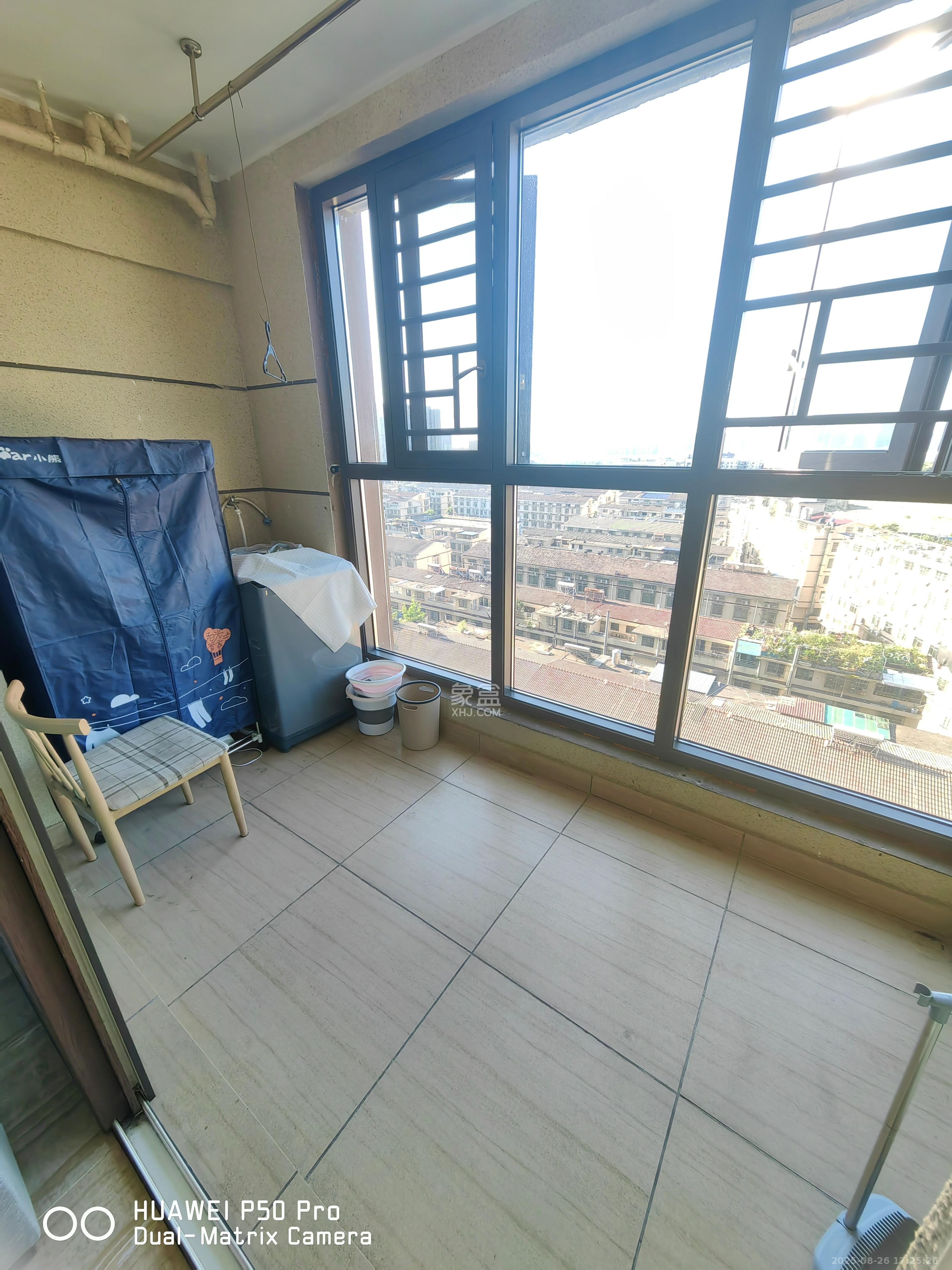 碧桂园星城首府  3室2厅2卫    2400.0元/月室内图