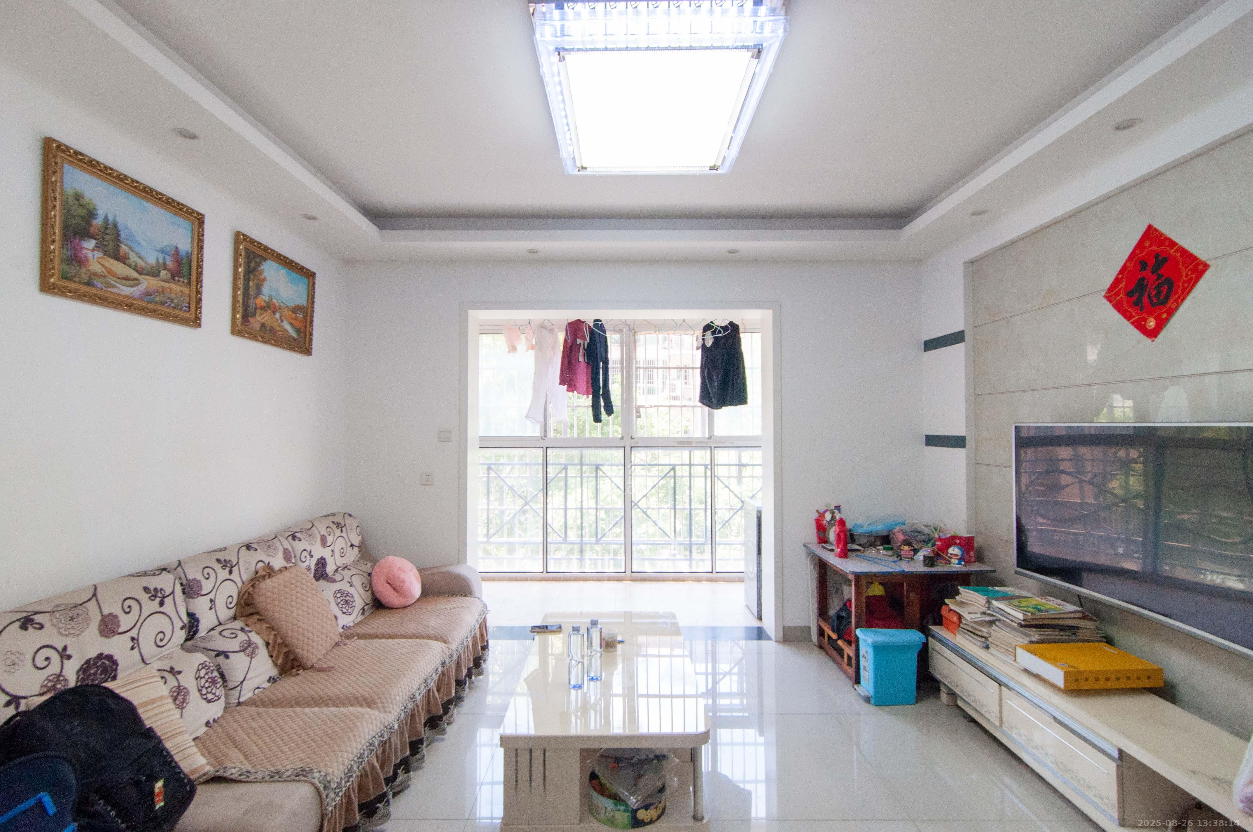 格林星城  2室2厅1卫    85.0万 格林星城  2室2厅1卫    85.0万客厅