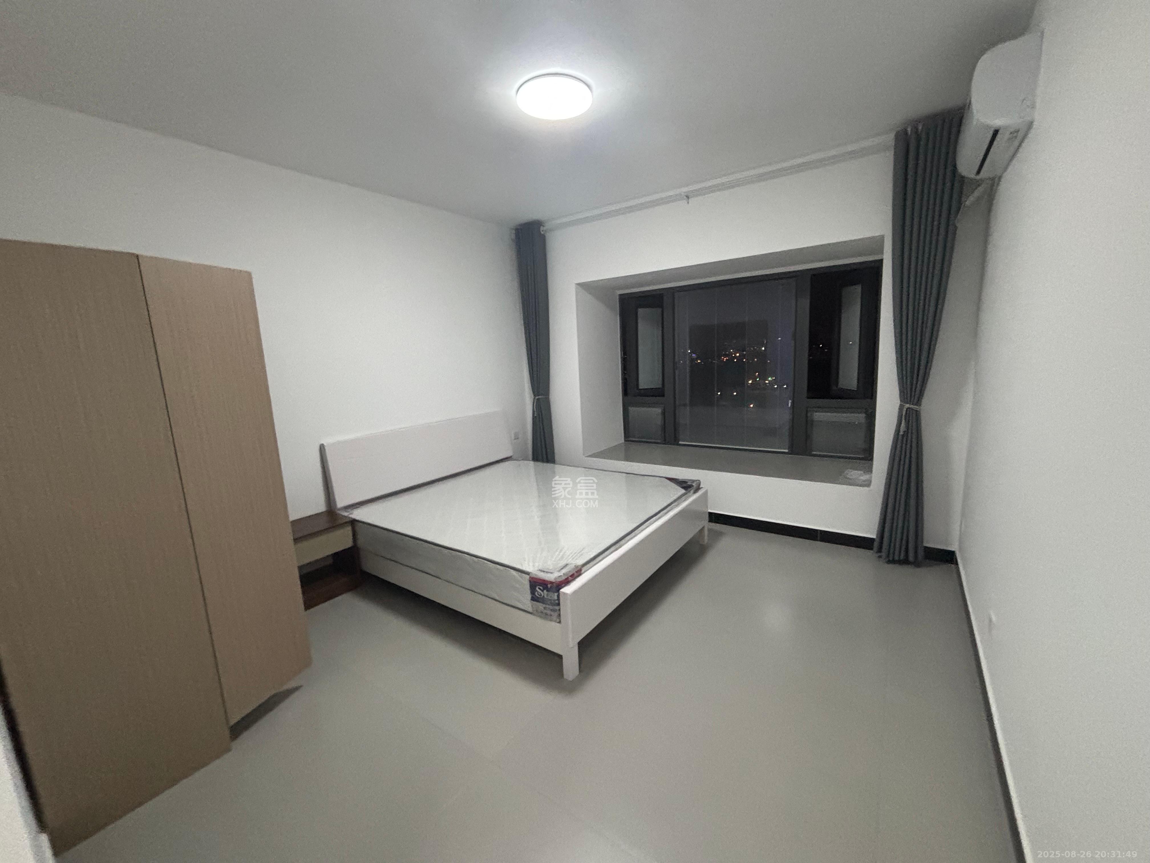 恒大揽湖苑(恒大林溪郡)  3室2厅2卫    2800.0元/月 恒大揽湖苑(恒大林溪郡)  3室2厅2卫    2800.0元/月室内图