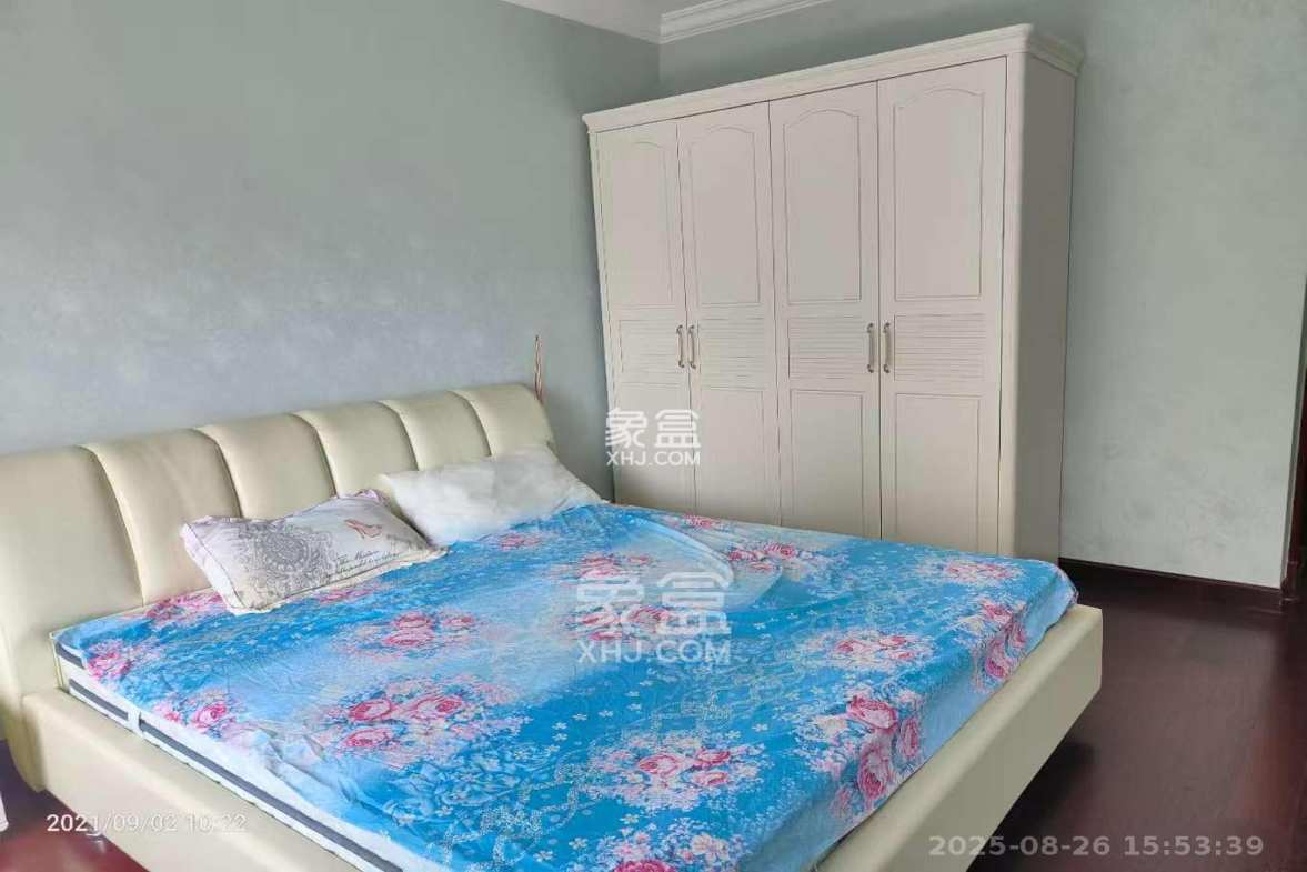 恒大绿洲 3室2厅2卫 2500.0元/月 恒大绿洲 3室2厅2卫 2500.0元/月室内图