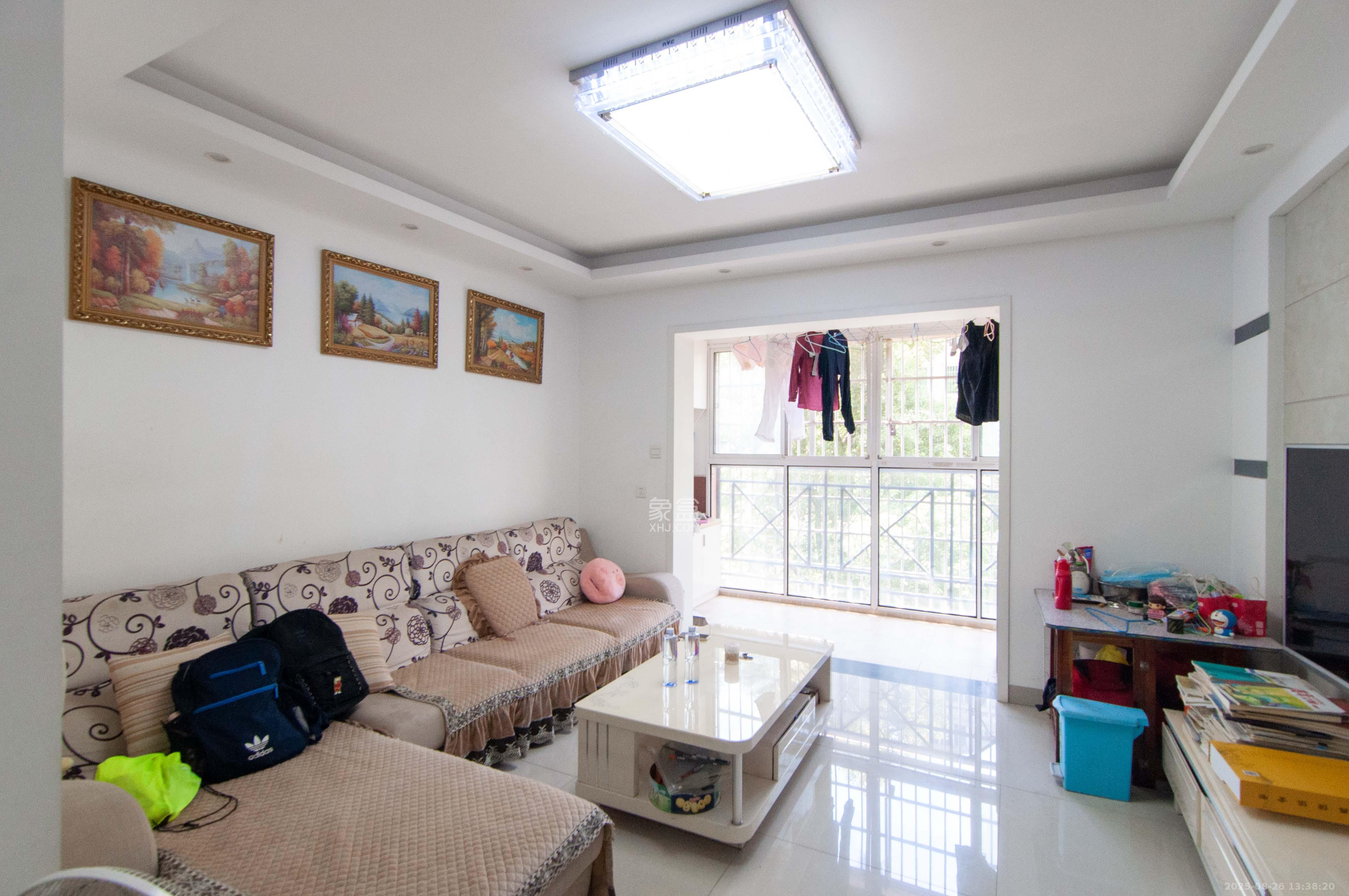 格林星城  2室2厅1卫    85.0万 格林星城  2室2厅1卫    85.0万客厅