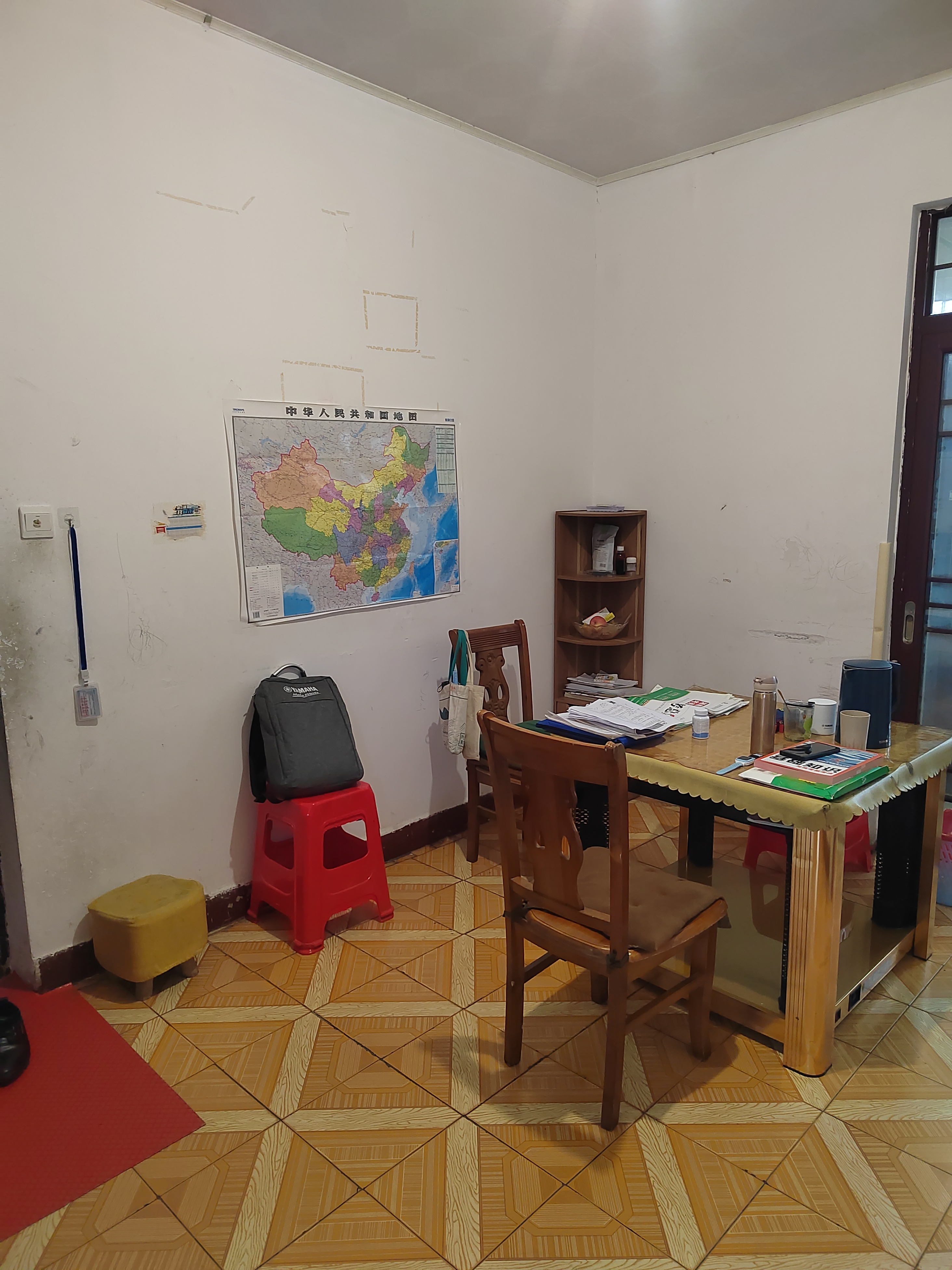 娄底市区物资局  3室1厅1卫    1550.0元/月室内图