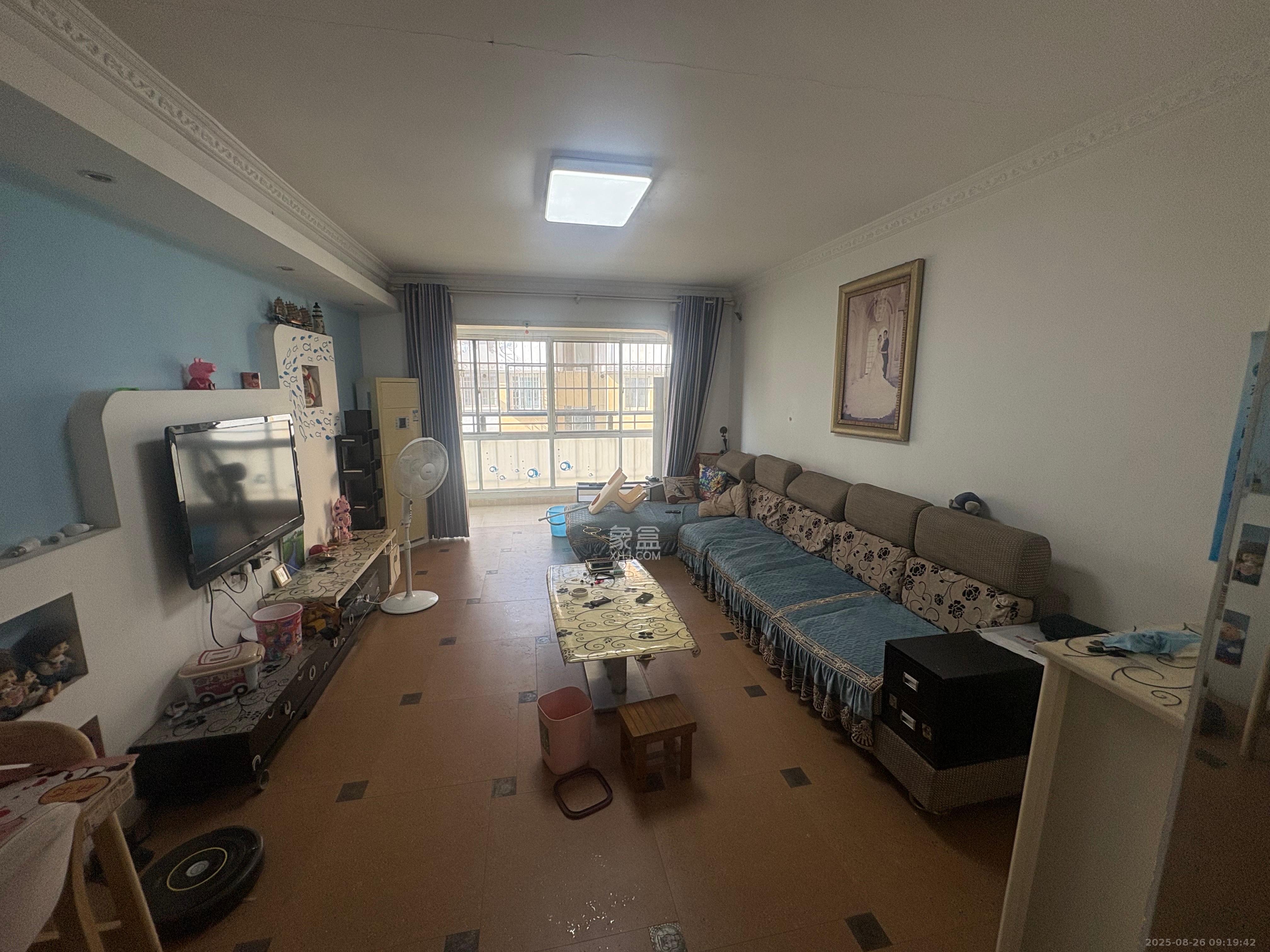 红树湾 3室2厅2卫 1600.0元/月 红树湾 3室2厅2卫 1600.0元/月室内图