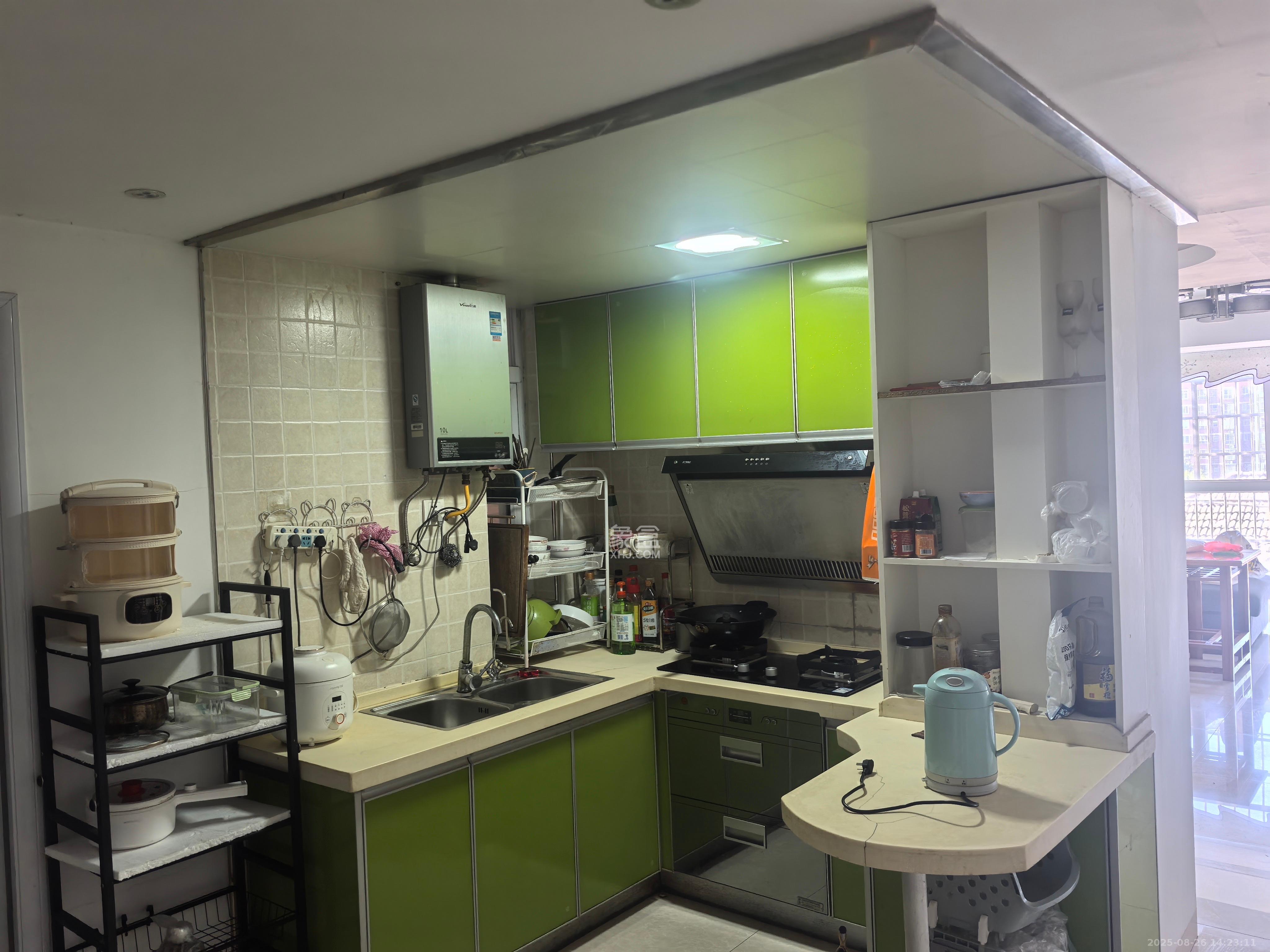 山水庭院  2室2厅1卫    1800.0元/月 山水庭院  2室2厅1卫    1800.0元/月室内图