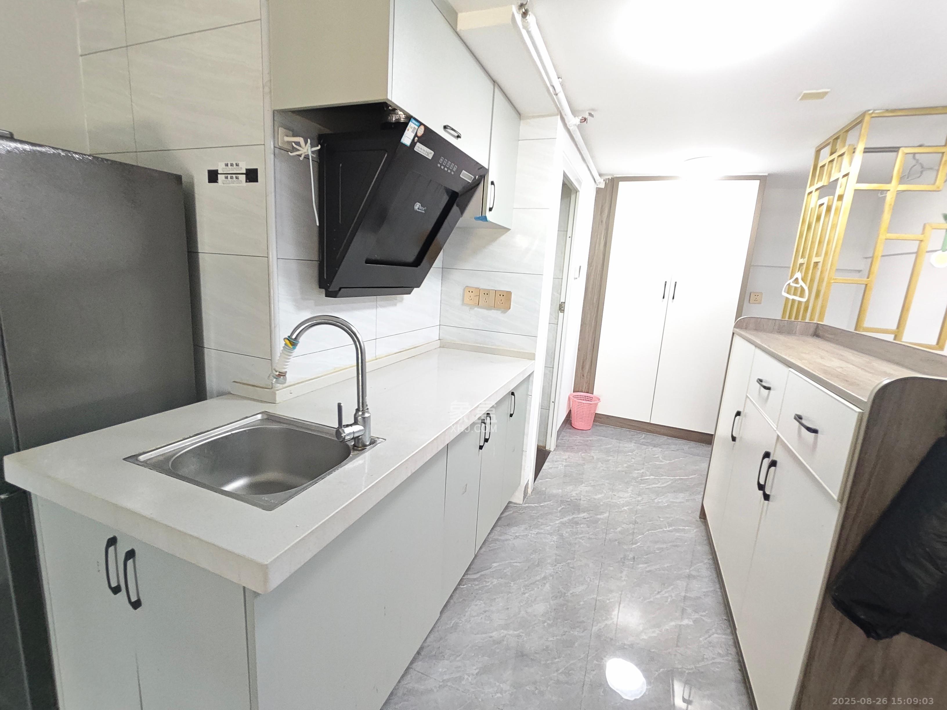 金地中交麓谷香颂(金地中交雅苑) 1室0厅0卫 1300.0元/月 金地中交麓谷香颂(金地中交雅苑) 1室0厅0卫 1300.0元/月室内图