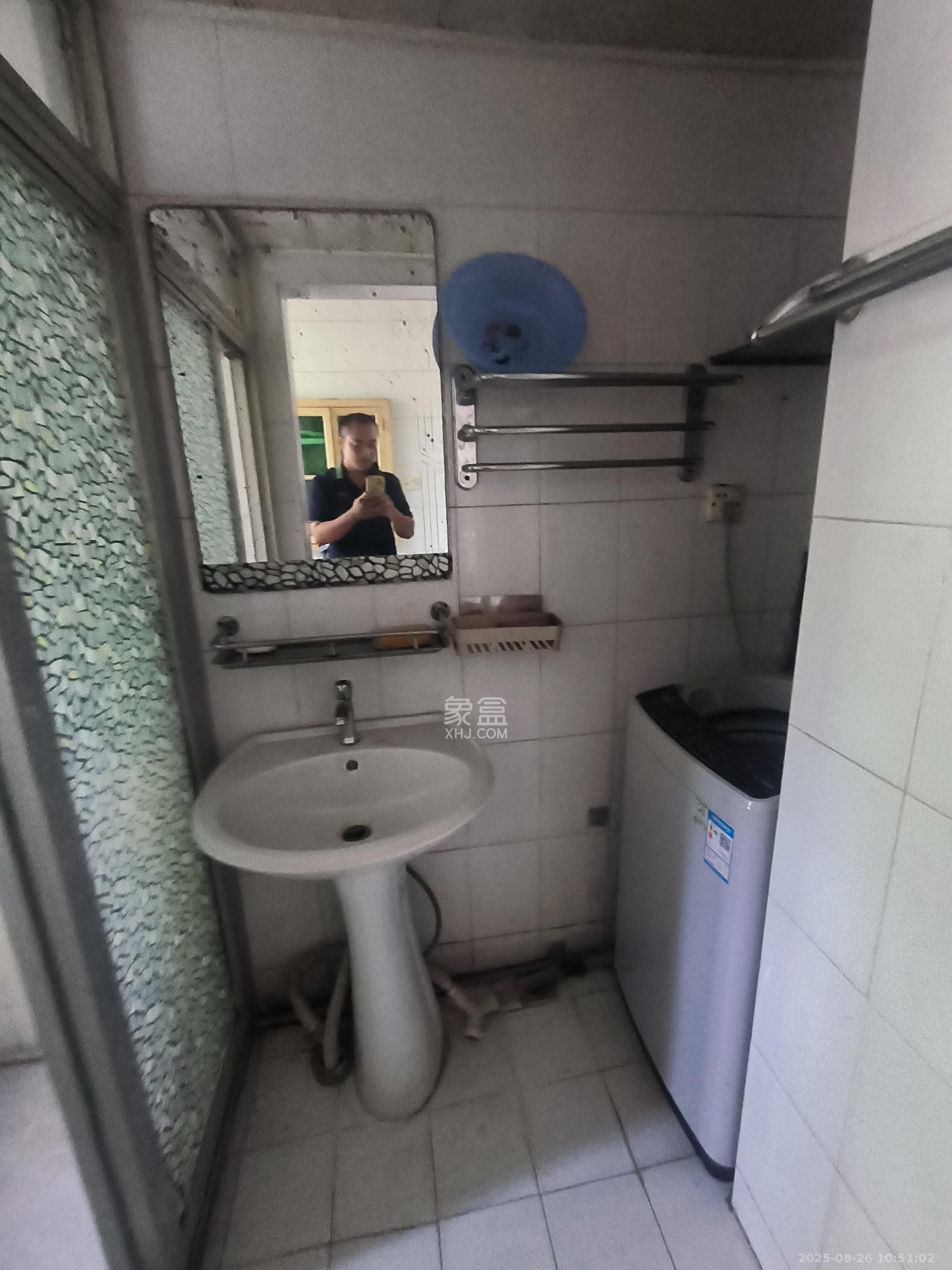 长沙师范教职工宿舍 2室2厅1卫 2000.0元/月 长沙师范教职工宿舍 2室2厅1卫 2000.0元/月室内图