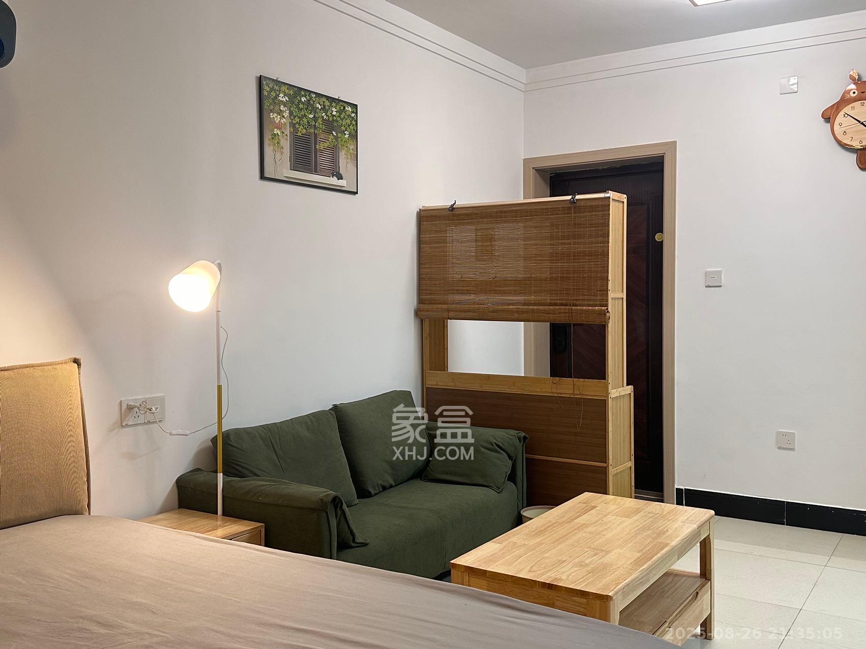 御景龙城  1室1厅1卫    1300.0元/月室内图