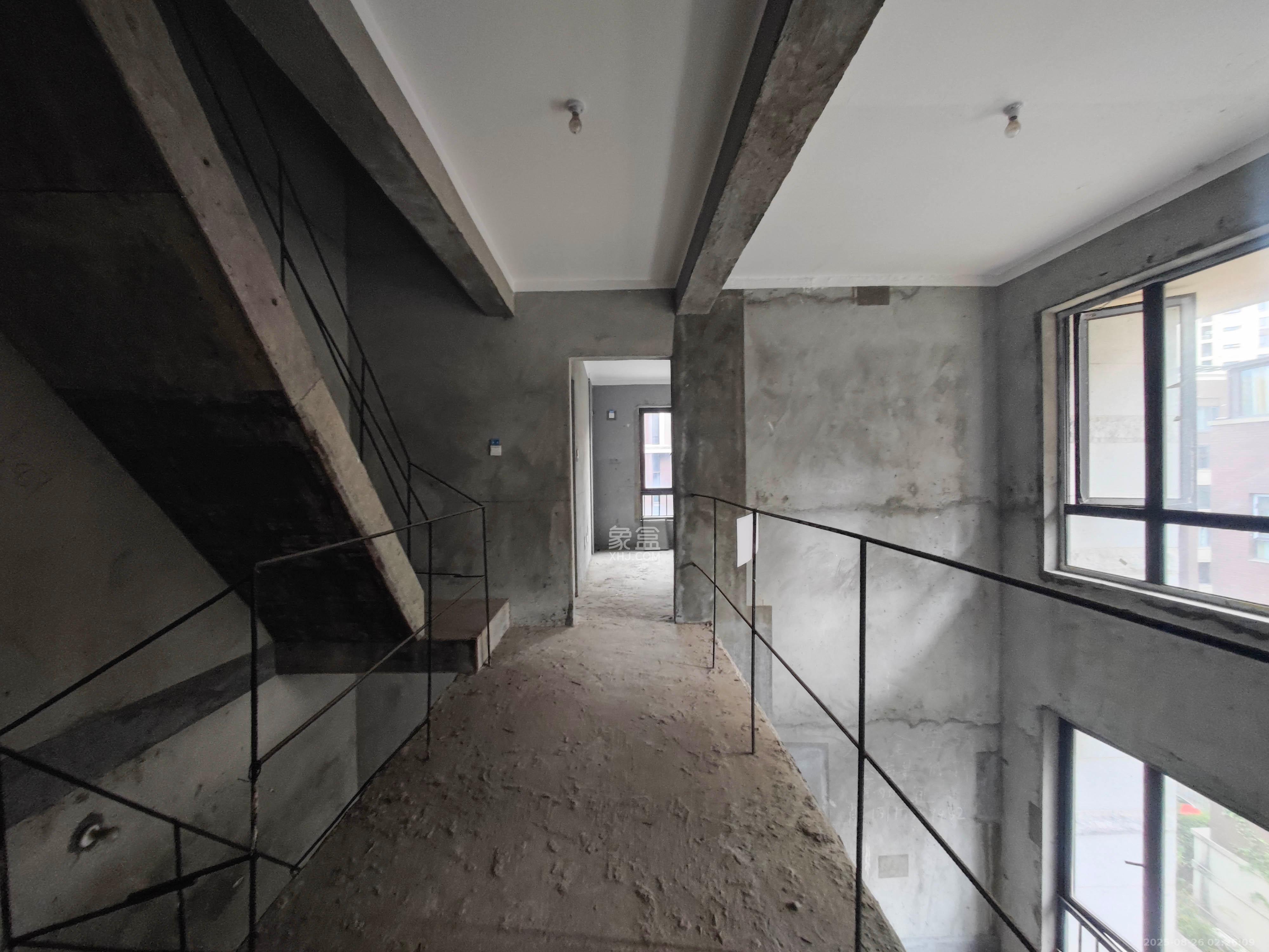 保利城(中航城国际社区、郡原美村) 5室2厅5卫 530.0万 保利城(中航城国际社区、郡原美村) 5室2厅5卫 530.0万其他