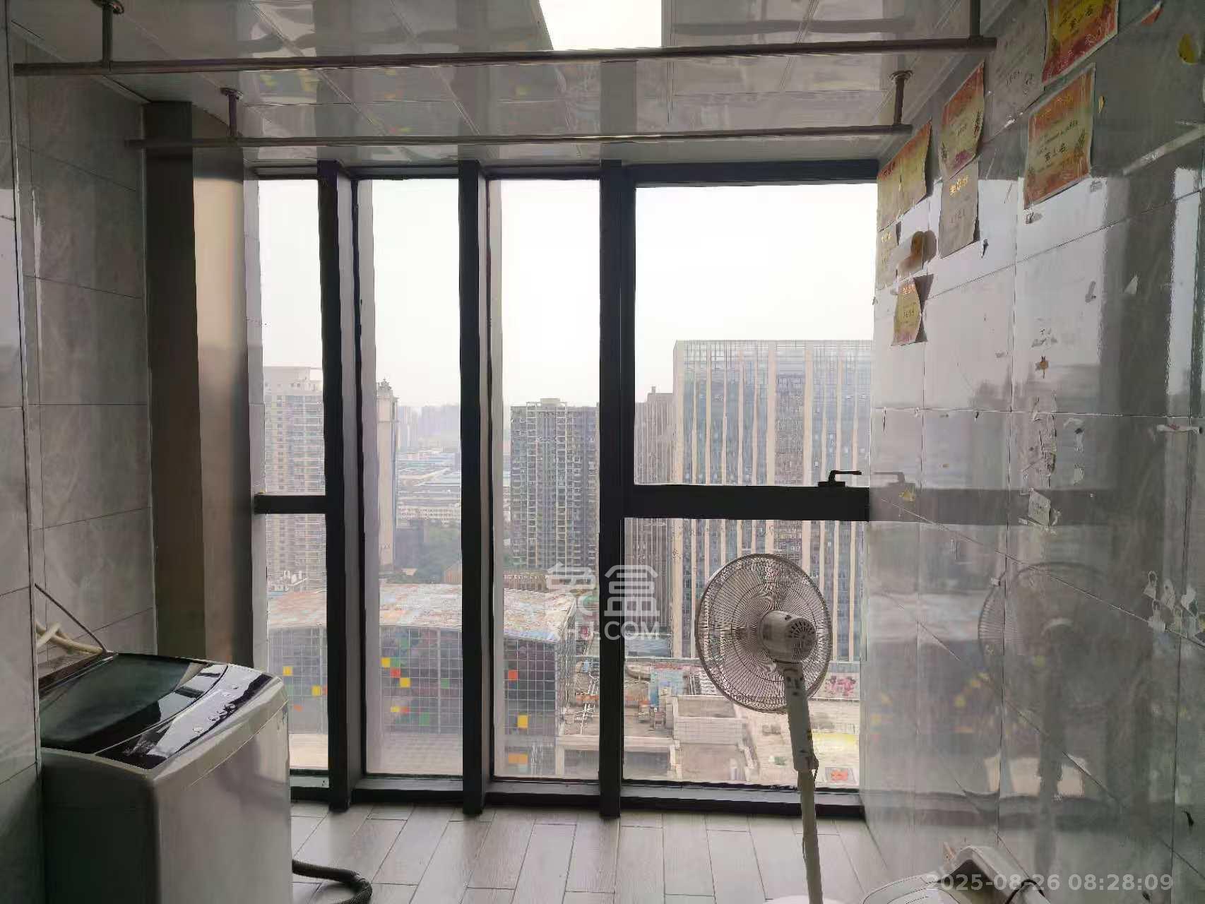 中茂城 1室1厅1卫 1300.0元/月 中茂城 1室1厅1卫 1300.0元/月室内图