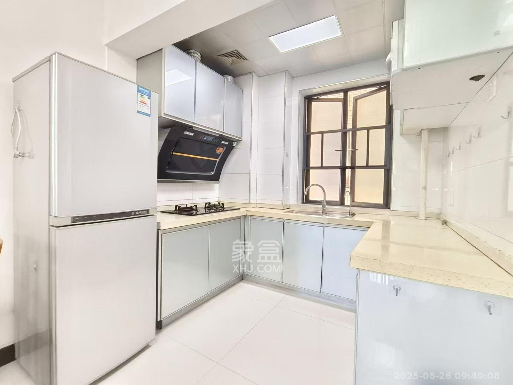 兰亭峰景 3室2厅1卫 2400.0元/月 兰亭峰景 3室2厅1卫 2400.0元/月室内图