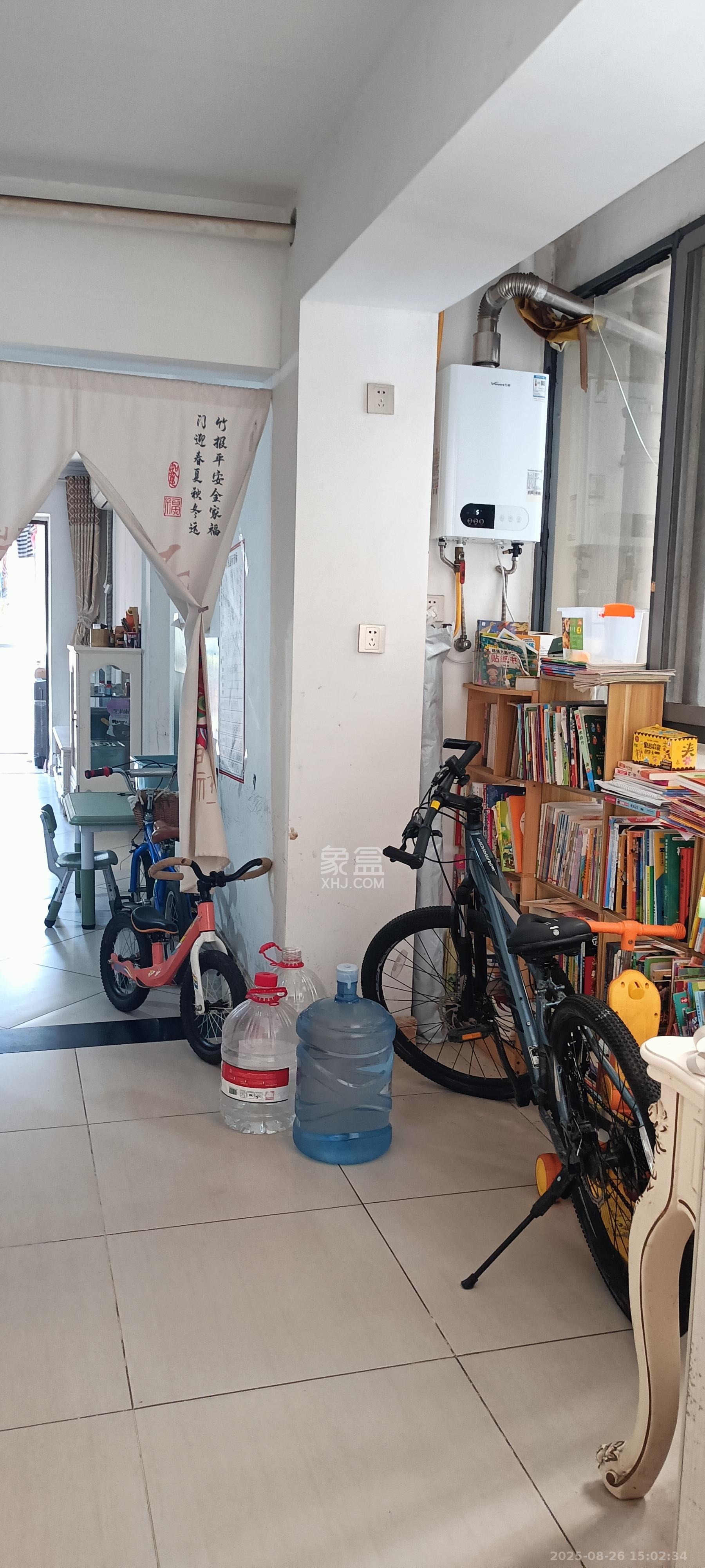 卓越蔚蓝海岸三期 1室2厅1卫 2000.0元/月 卓越蔚蓝海岸三期 1室2厅1卫 2000.0元/月室内图