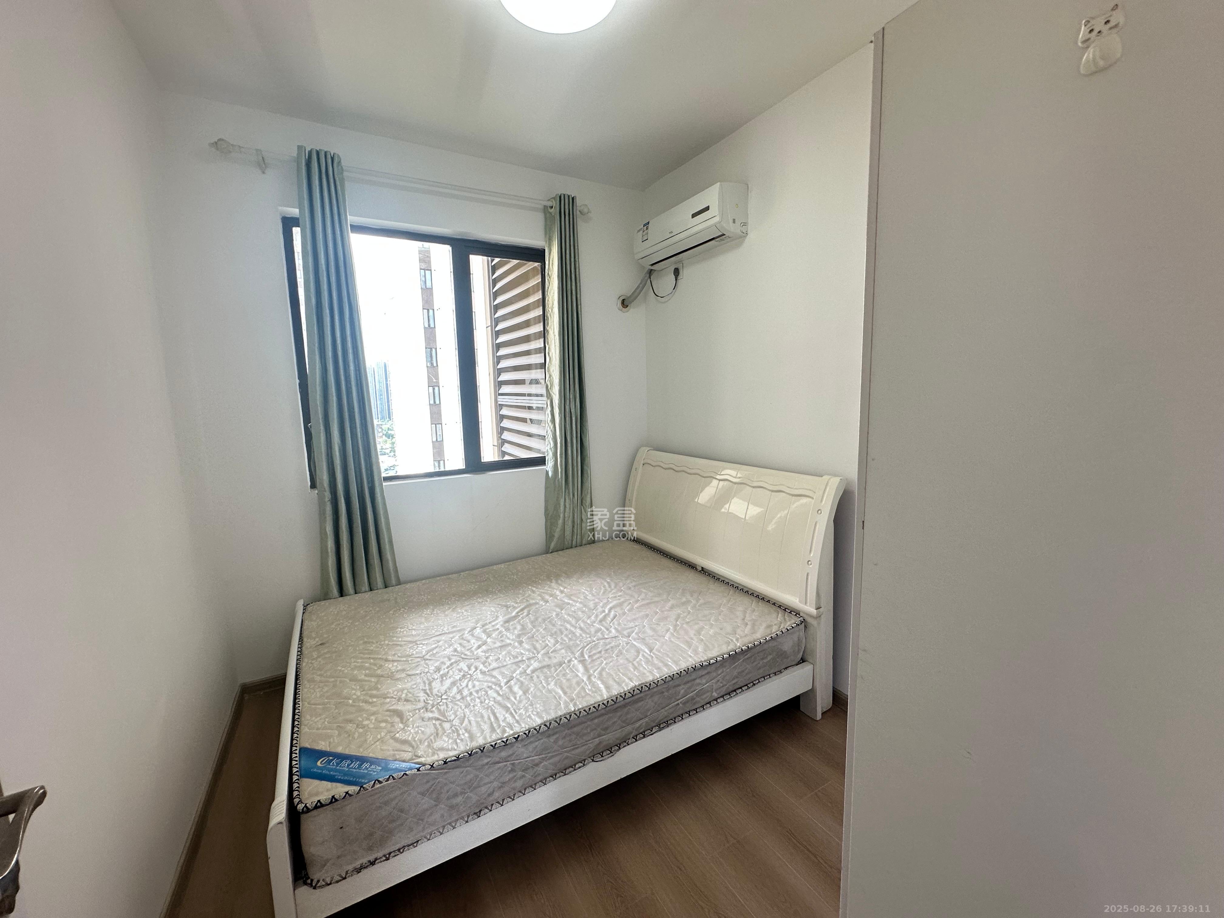 和泓梅溪四季 5室2厅2卫 3500.0元/月 和泓梅溪四季 5室2厅2卫 3500.0元/月室内图