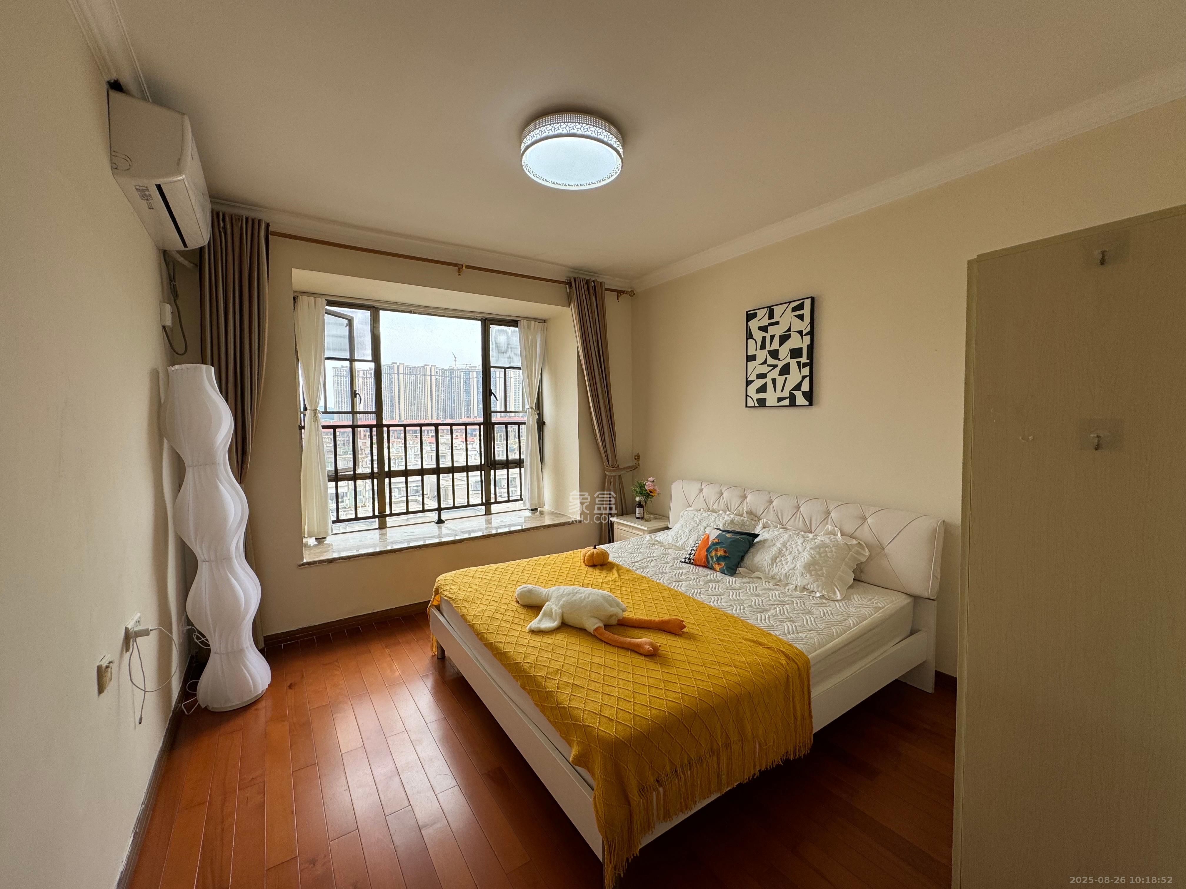 江山帝景雅典  3室2厅1卫    2000.0元/月 江山帝景雅典  3室2厅1卫    2000.0元/月室内图