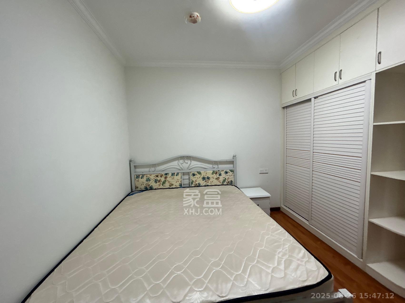 北辰三角洲E4区  3室2厅1卫    3300.0元/月 北辰三角洲E4区  3室2厅1卫    3300.0元/月室内图