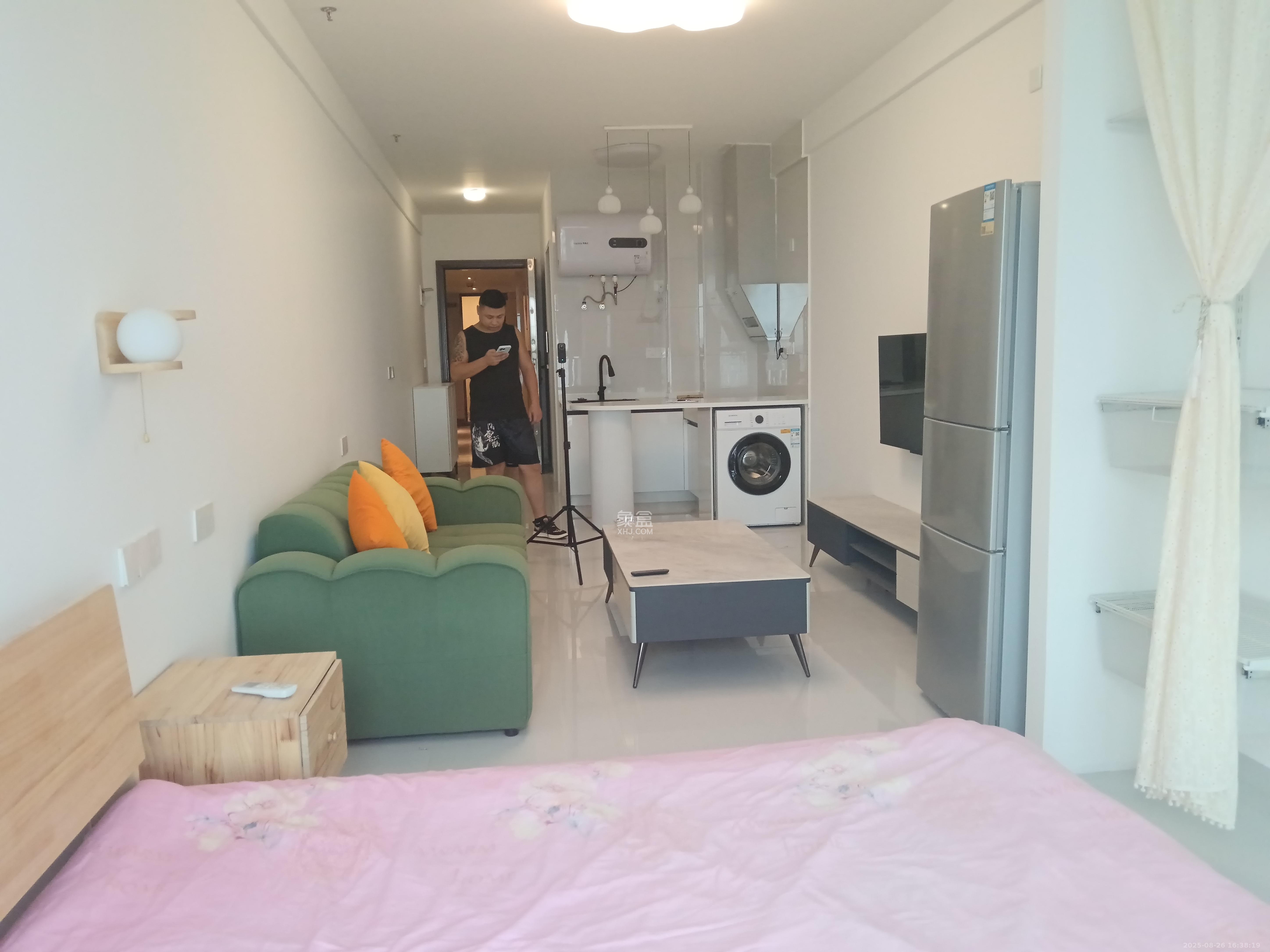 恒大誉府(融誉商业中心) 1室1厅1卫 1650.0元/月 恒大誉府(融誉商业中心) 1室1厅1卫 1650.0元/月室内图