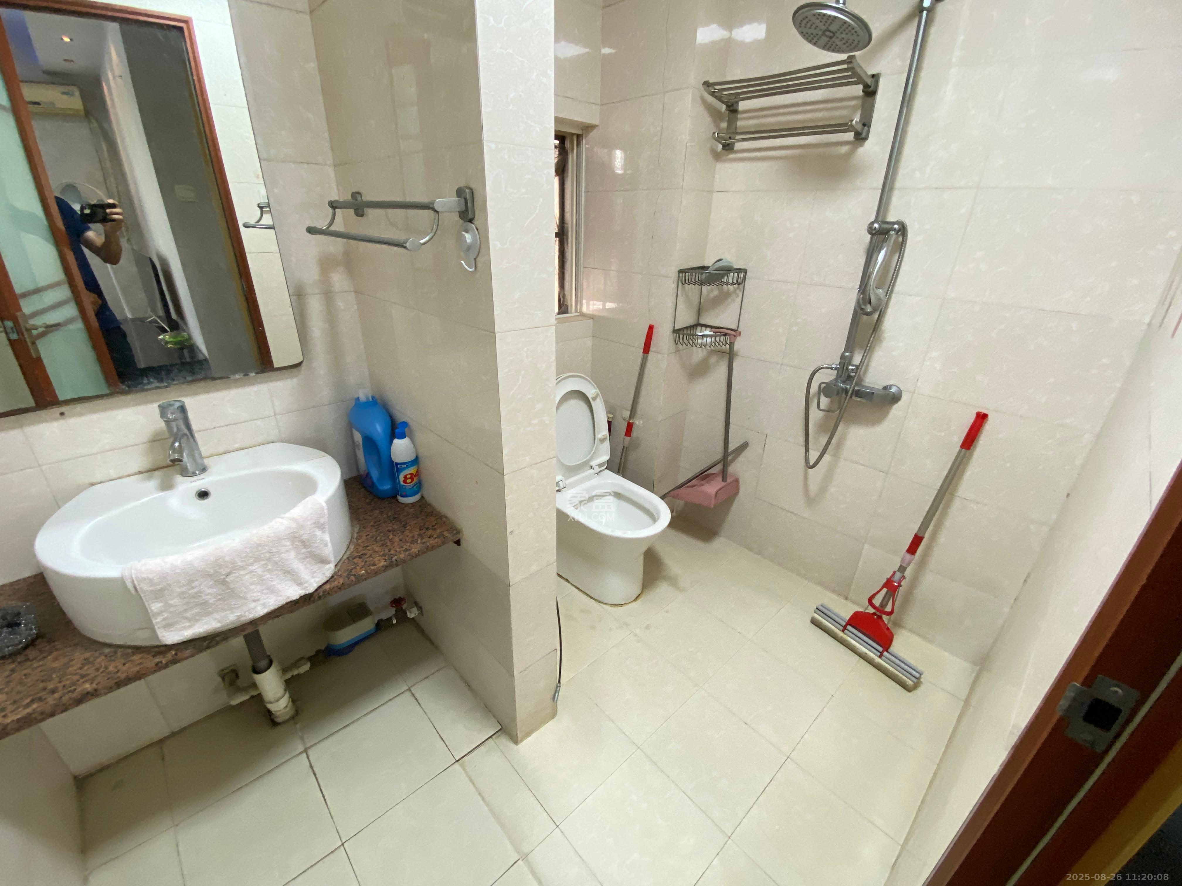 城市动力 1室1厅1卫 2000.0元/月 城市动力 1室1厅1卫 2000.0元/月室内图