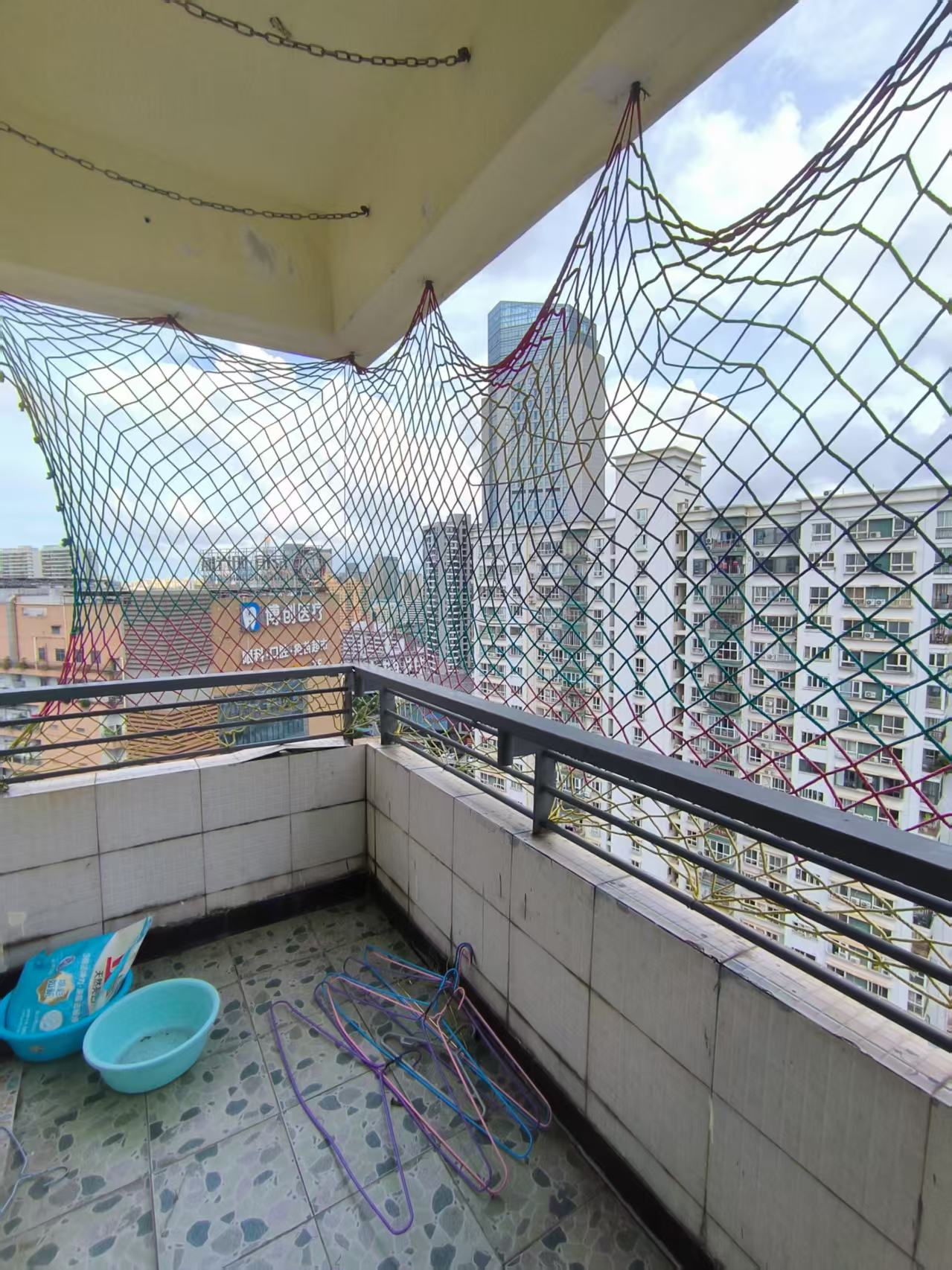 景瑞花园  3室1厅1卫    3000.0元/月 景瑞花园  3室1厅1卫    3000.0元/月室内图