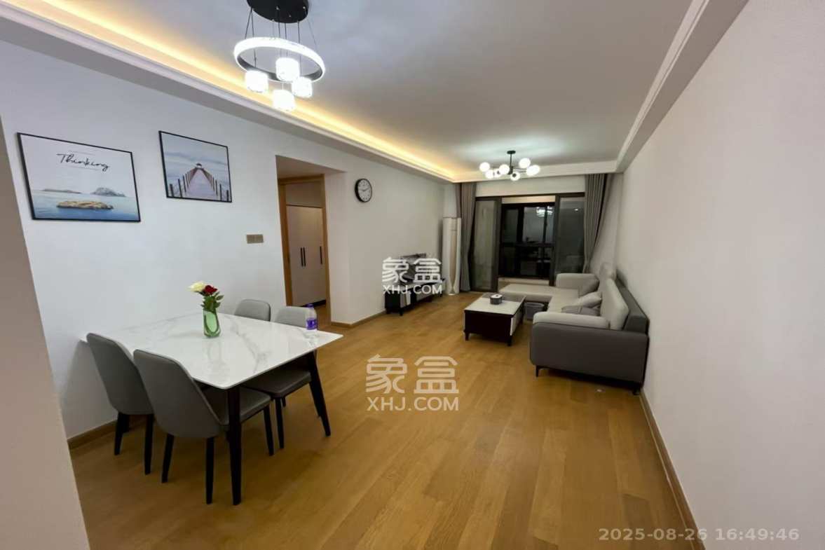 阳光城尚东湾青柠园 3室2厅1卫 2500.0元/月 阳光城尚东湾青柠园 3室2厅1卫 2500.0元/月室内图