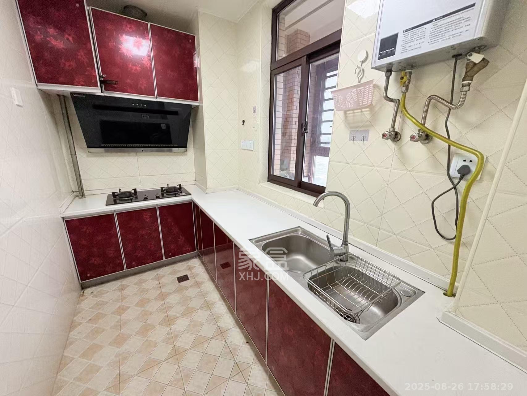 三景华御 3室2厅2卫 1700.0元/月 三景华御 3室2厅2卫 1700.0元/月室内图