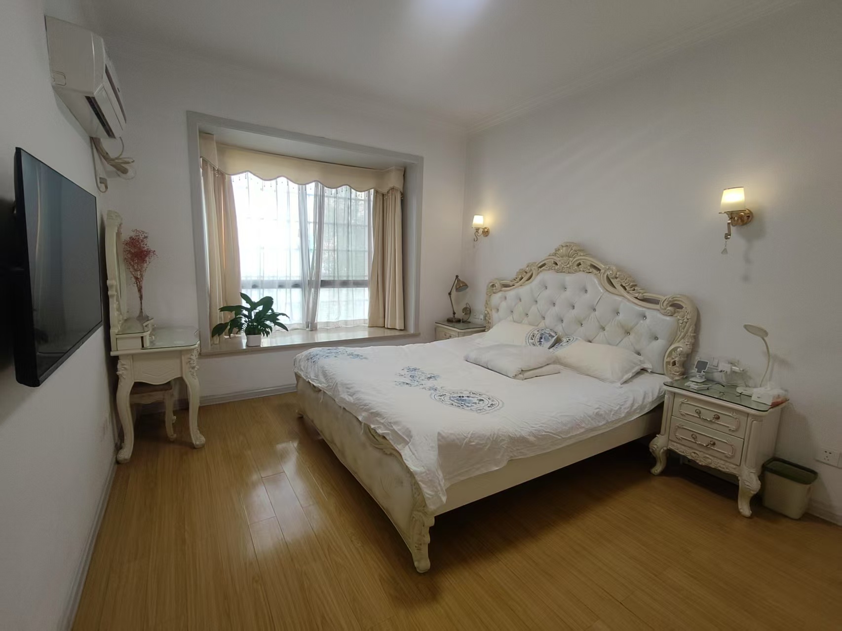 龙洲汇龙苑 1室2厅1卫 1500.0元/月 龙洲汇龙苑 1室2厅1卫 1500.0元/月室内图