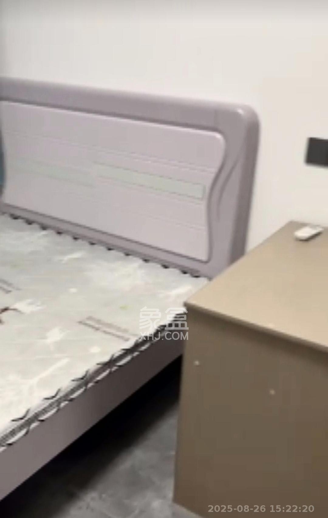 燕珑新寓  1室1厅1卫   1600.00元/月室内图
