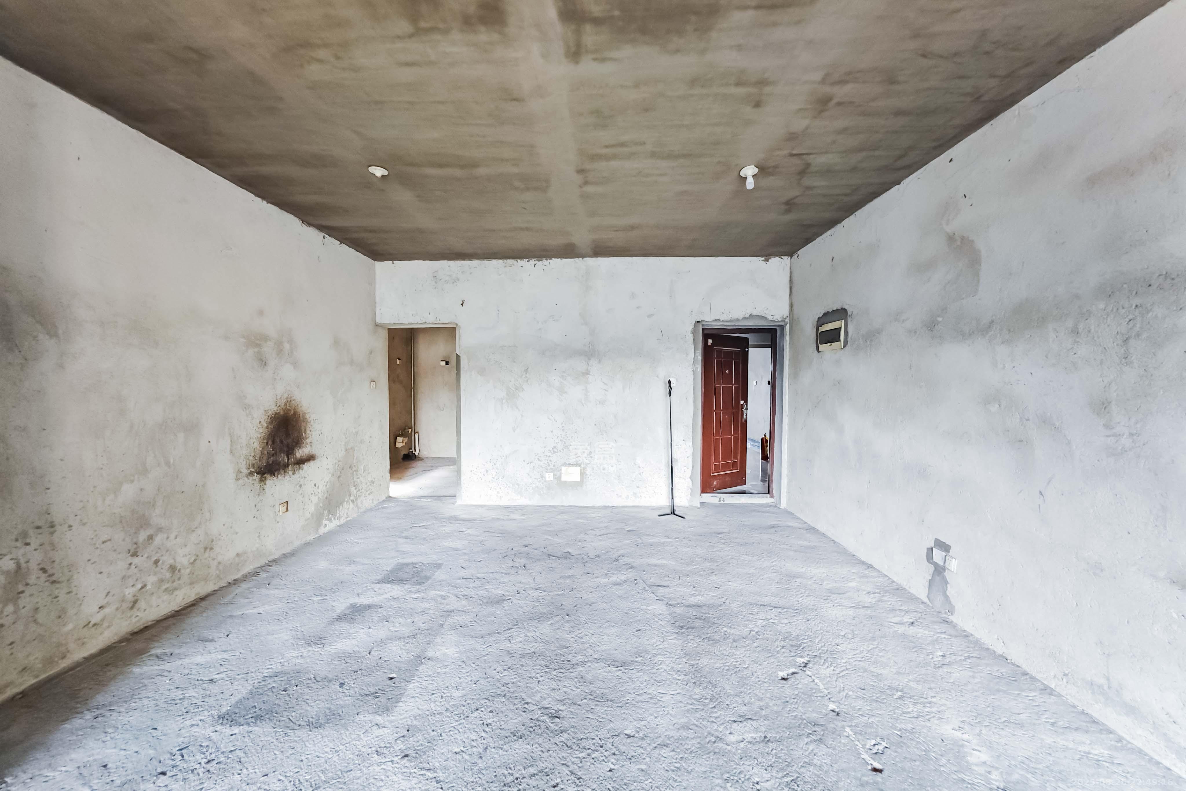 白沙湾嘉园  3室2厅1卫    95.0万 白沙湾嘉园  3室2厅1卫    95.0万客厅