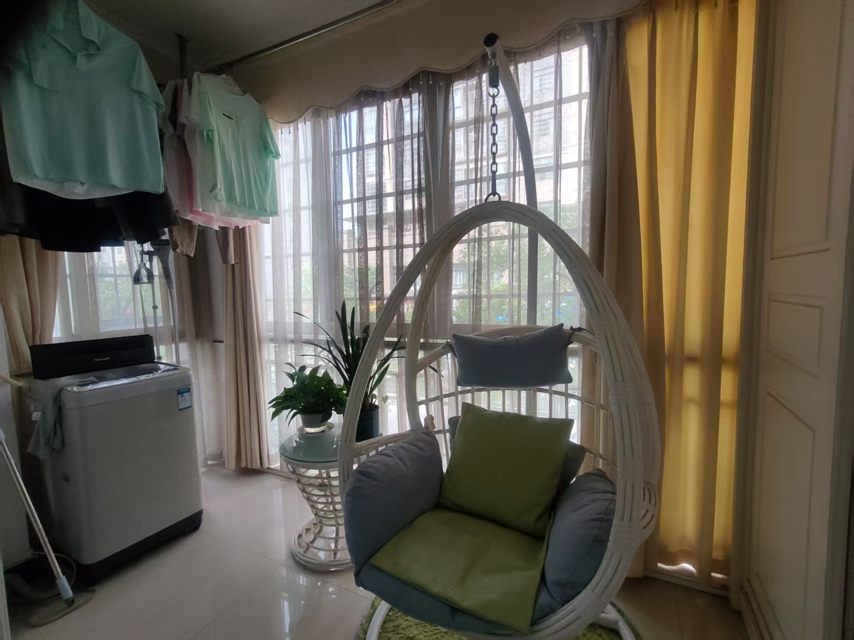 龙洲汇龙苑 1室2厅1卫 1500.0元/月 龙洲汇龙苑 1室2厅1卫 1500.0元/月室内图