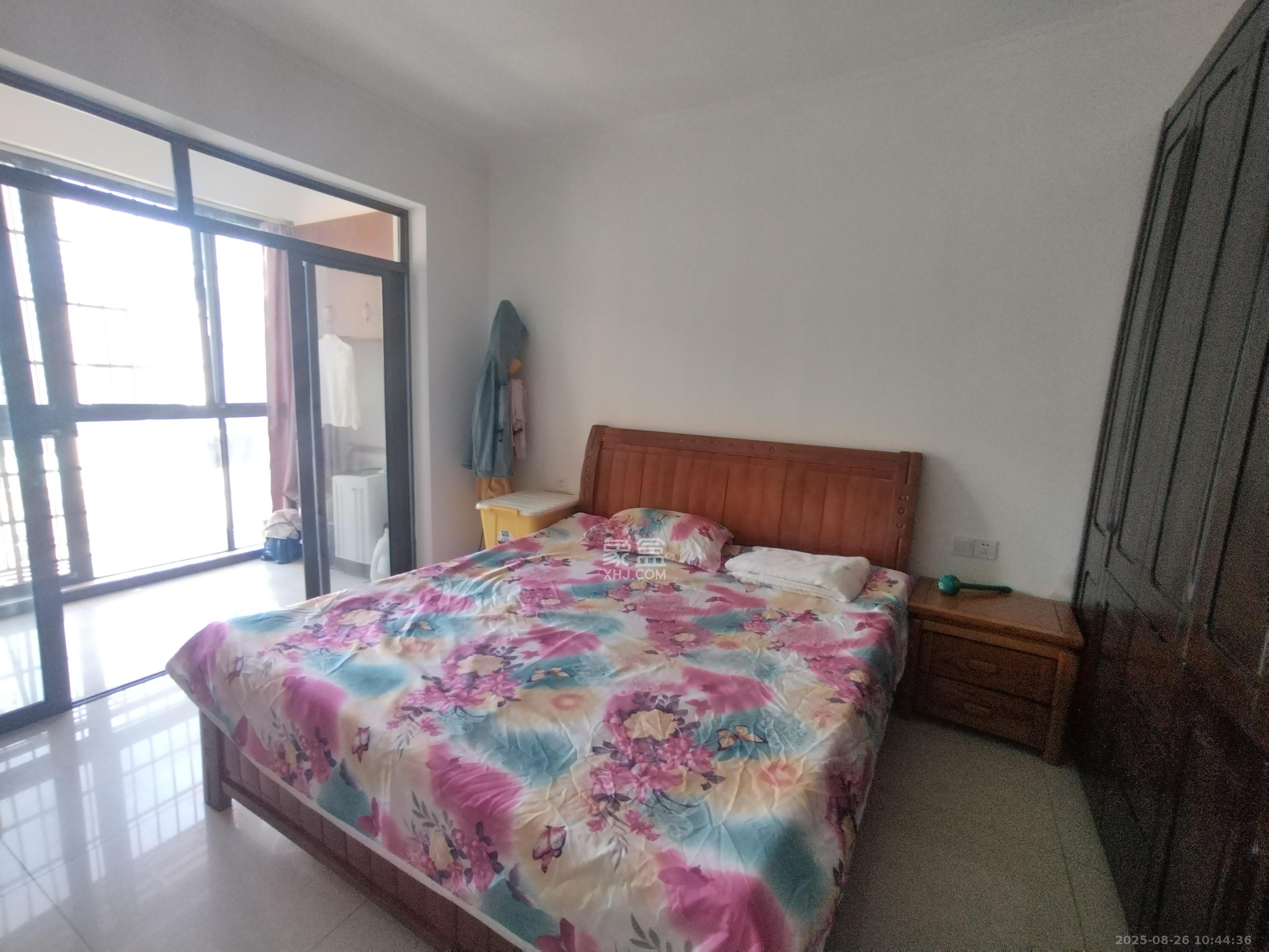 茶山馨苑 3室2厅2卫 3000.0元/月 茶山馨苑 3室2厅2卫 3000.0元/月室内图