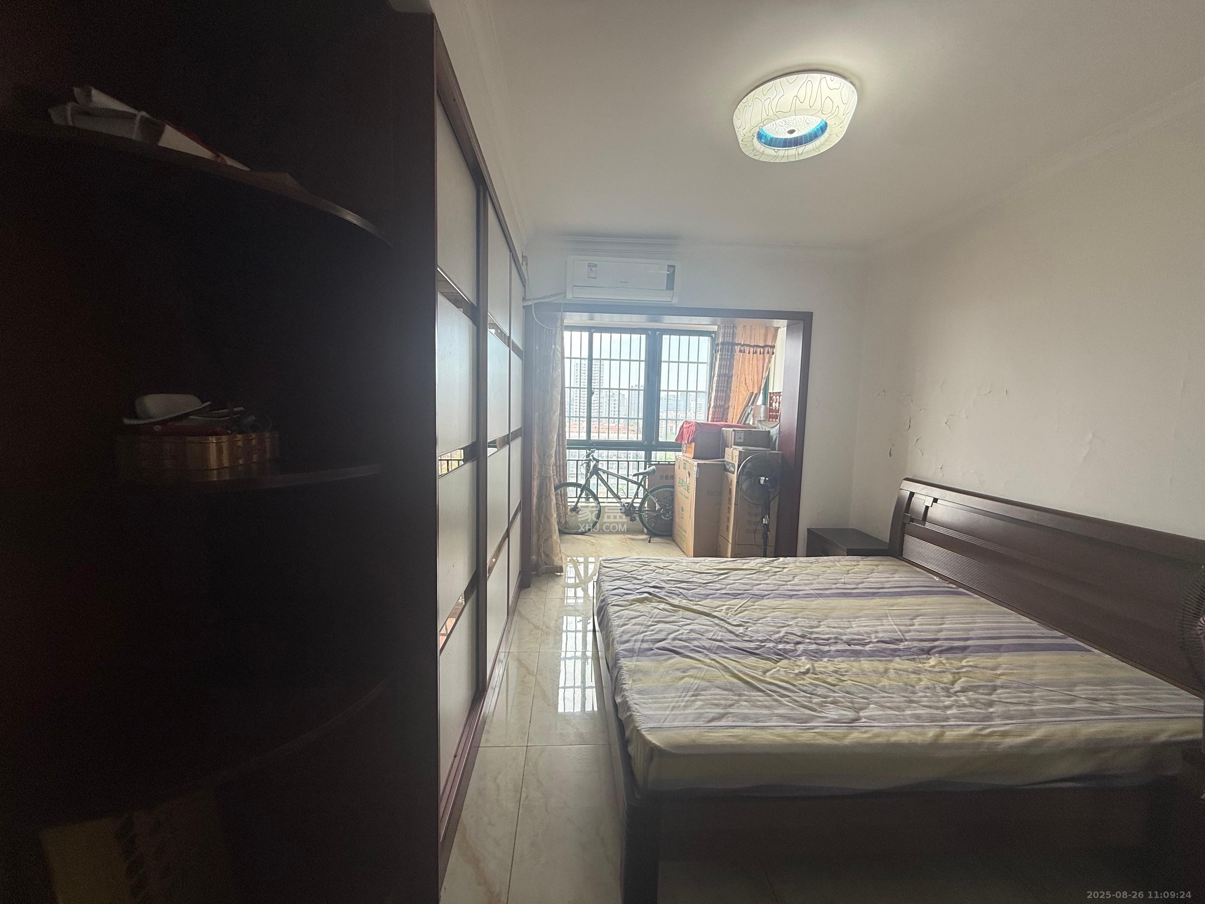 东玺门  4室2厅2卫    3500.0元/月 东玺门  4室2厅2卫    3500.0元/月室内图