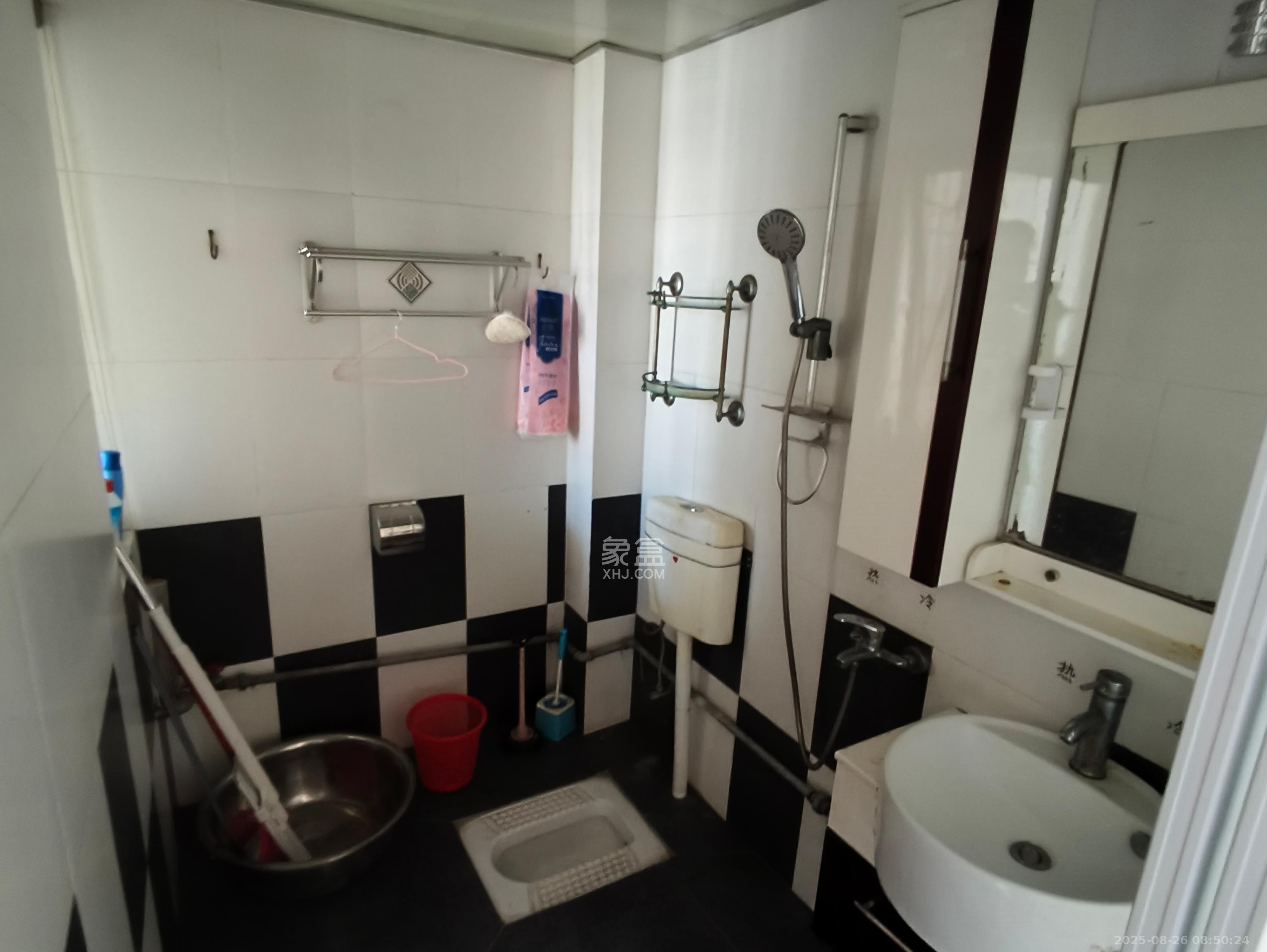 东岸锦城(东方人家) 3室2厅2卫 1000.0元/月 东岸锦城(东方人家) 3室2厅2卫 1000.0元/月室内图