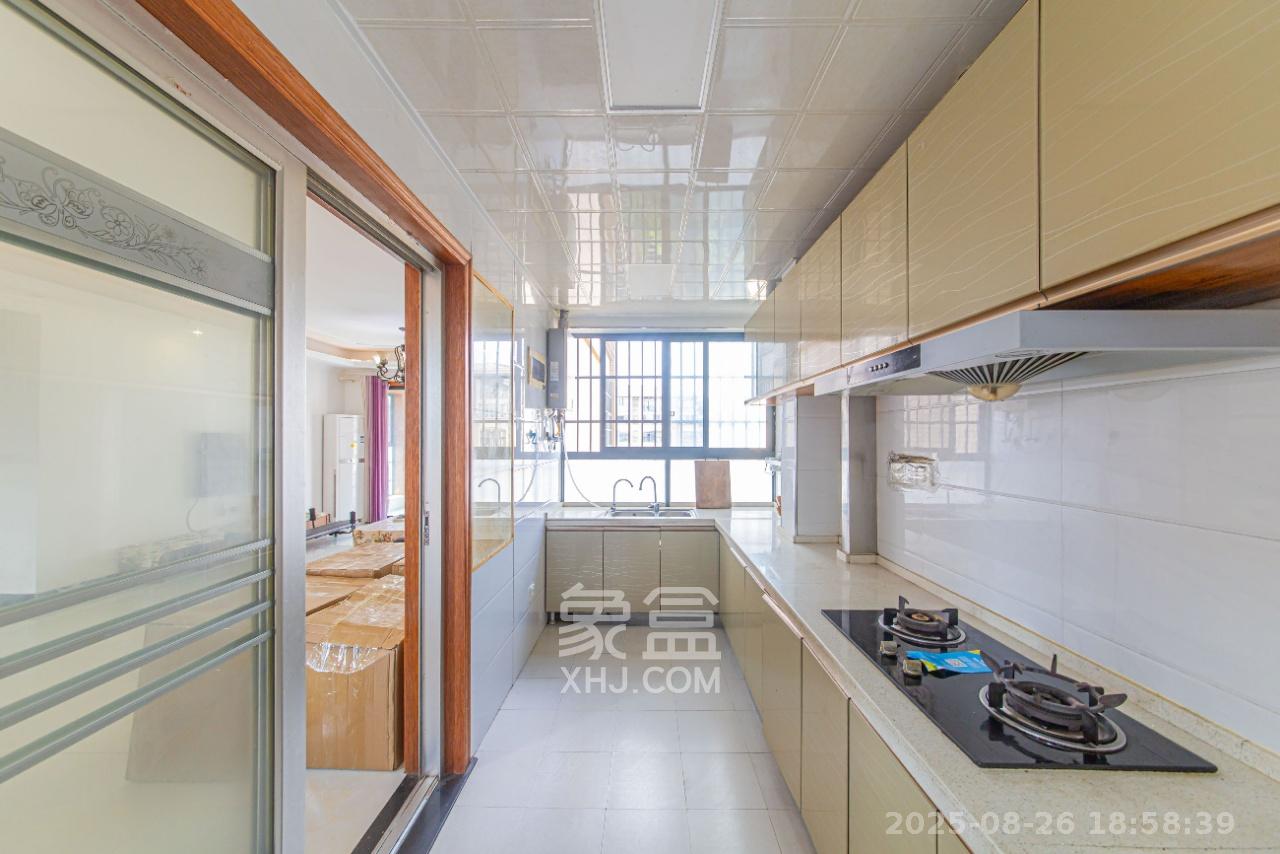 中建芙蓉嘉苑 3室2厅2卫 2650.0元/月 中建芙蓉嘉苑 3室2厅2卫 2650.0元/月室内图