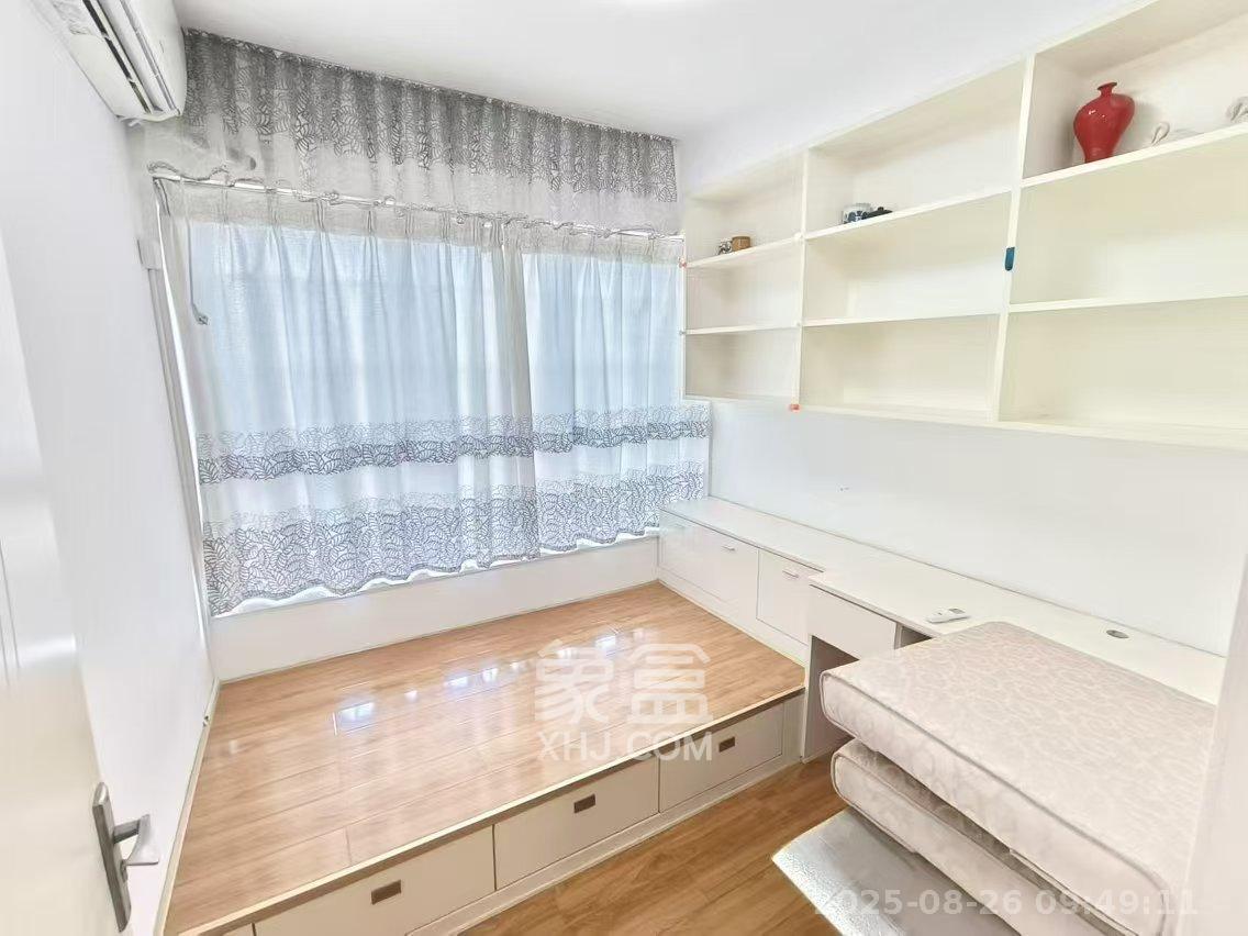 兰亭峰景 3室2厅1卫 2400.0元/月 兰亭峰景 3室2厅1卫 2400.0元/月室内图