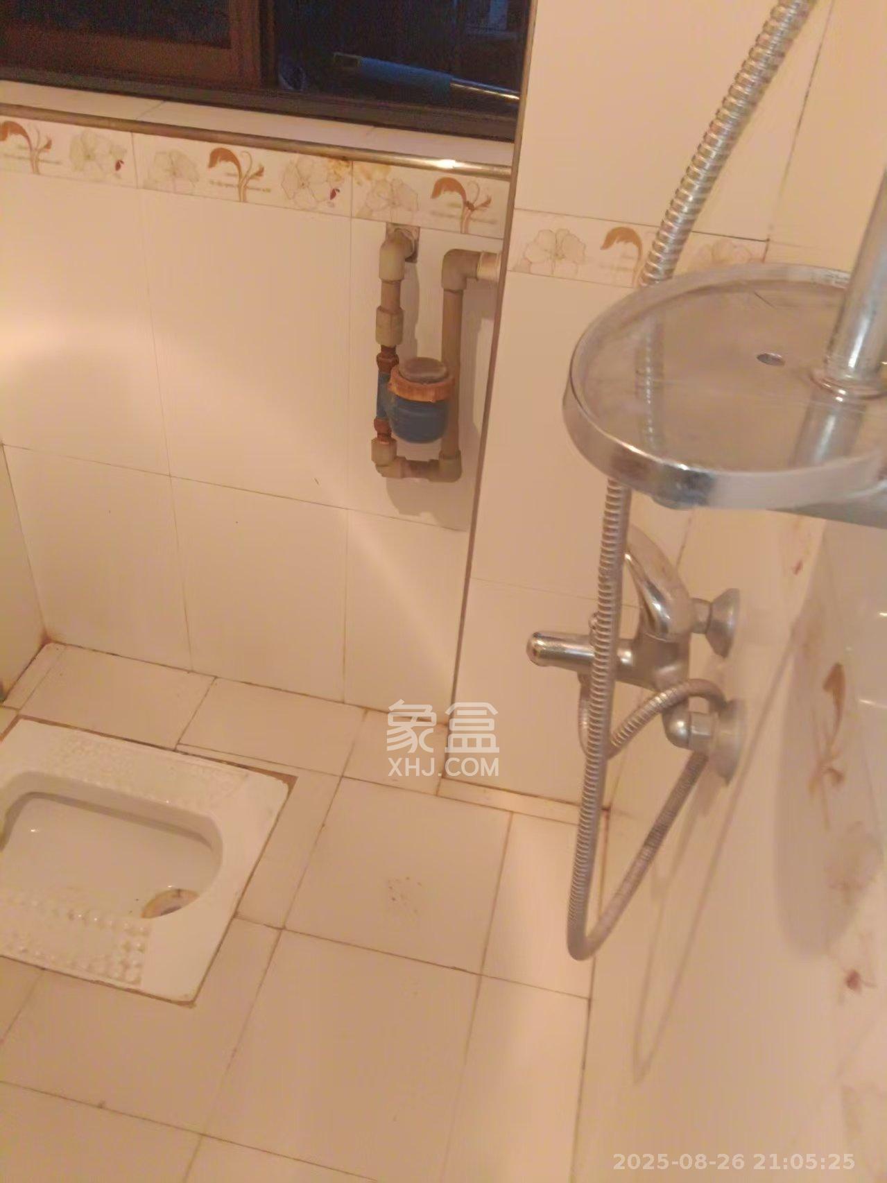 黑石安置小区（铭安安置小区）  2室2厅1卫   1600.00元/月室内图
