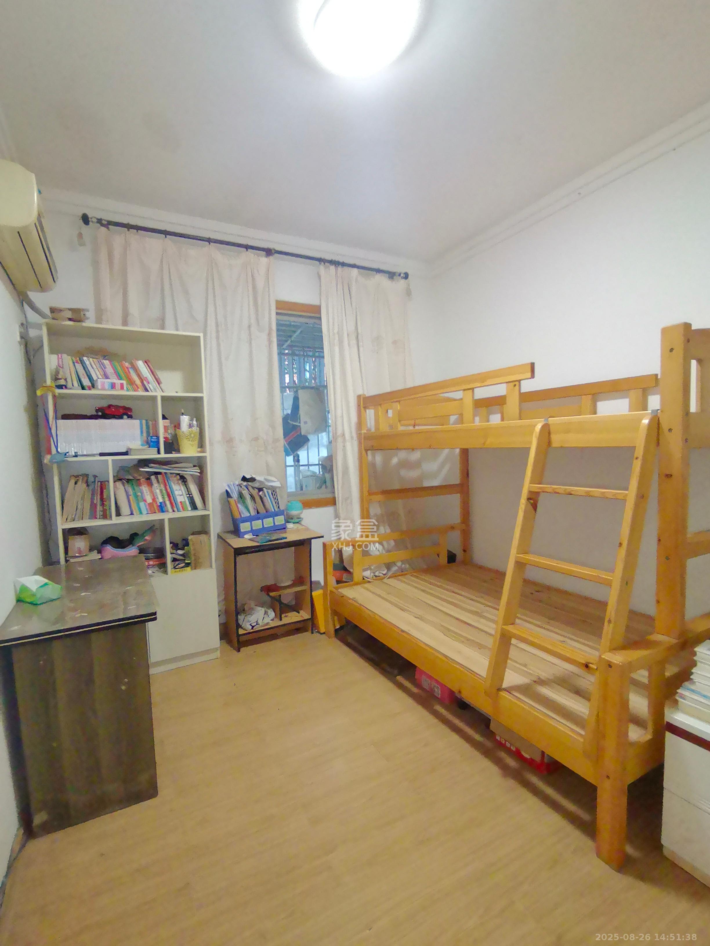 宏通名居小区  2室2厅1卫   900.00元/月室内图