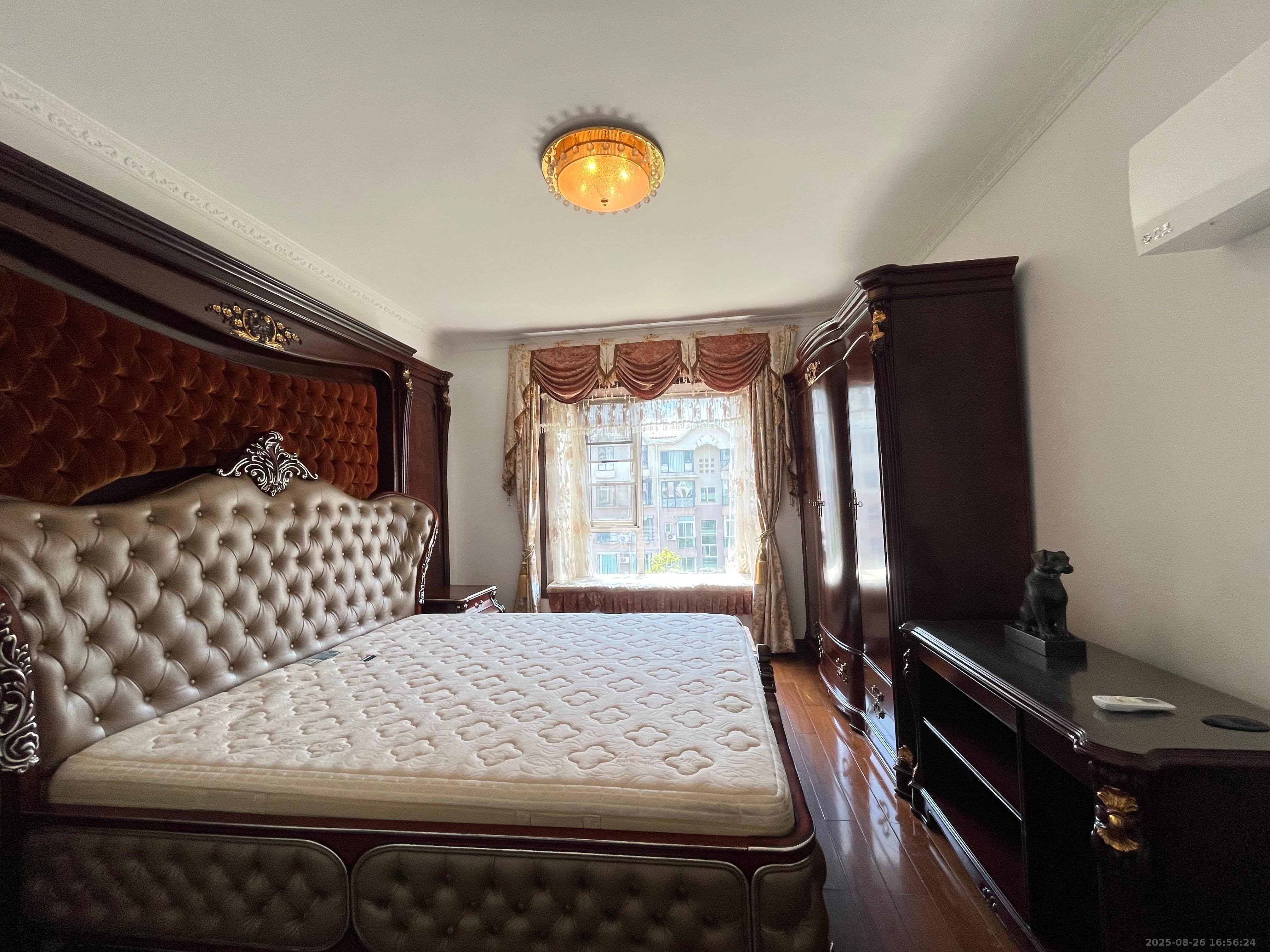 左岸春天  4室2厅2卫    3200.0元/月 左岸春天  4室2厅2卫    3200.0元/月室内图