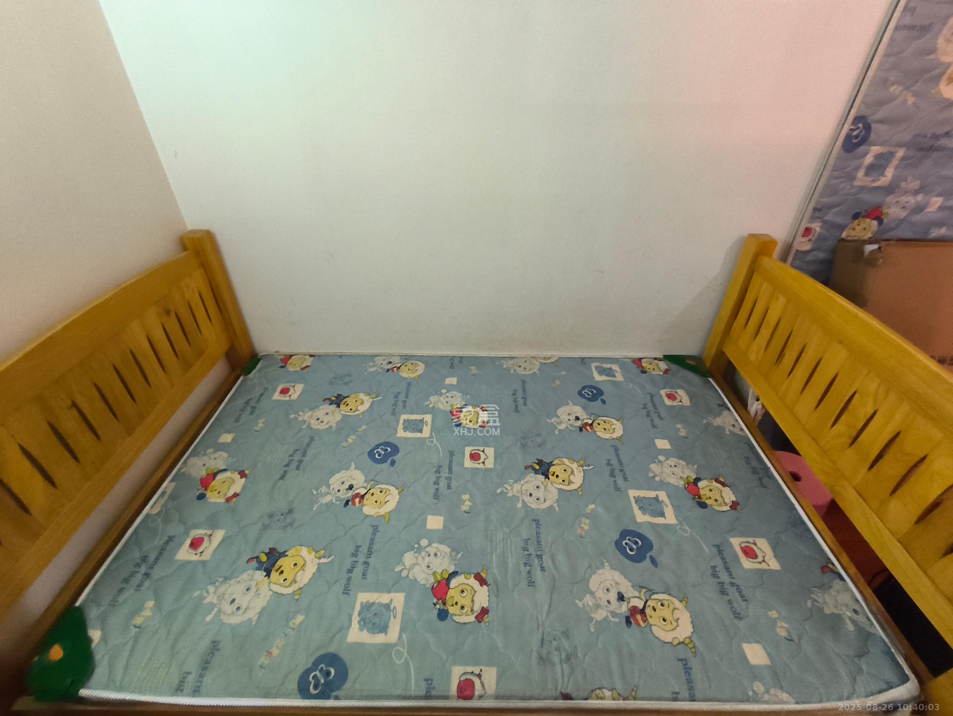 芙蓉蓉苑  3室2厅1卫    2600.0元/月室内图