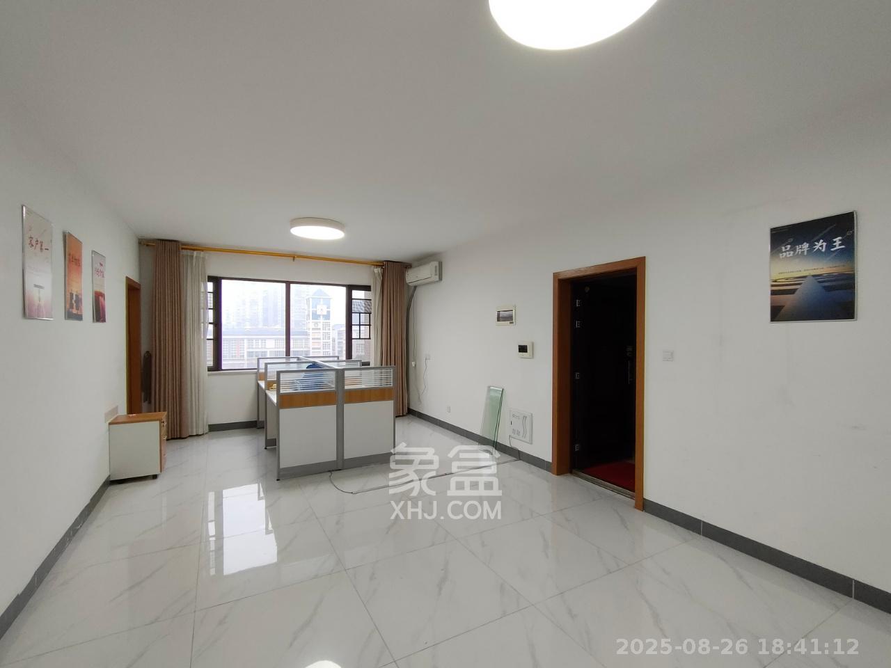 中惠锦堂 3室2厅2卫 3000.0元/月 中惠锦堂 3室2厅2卫 3000.0元/月室内图