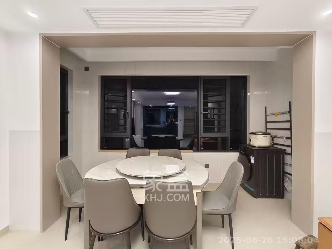 杏梨苑 3室2厅2卫 2300.0元/月 杏梨苑 3室2厅2卫 2300.0元/月室内图