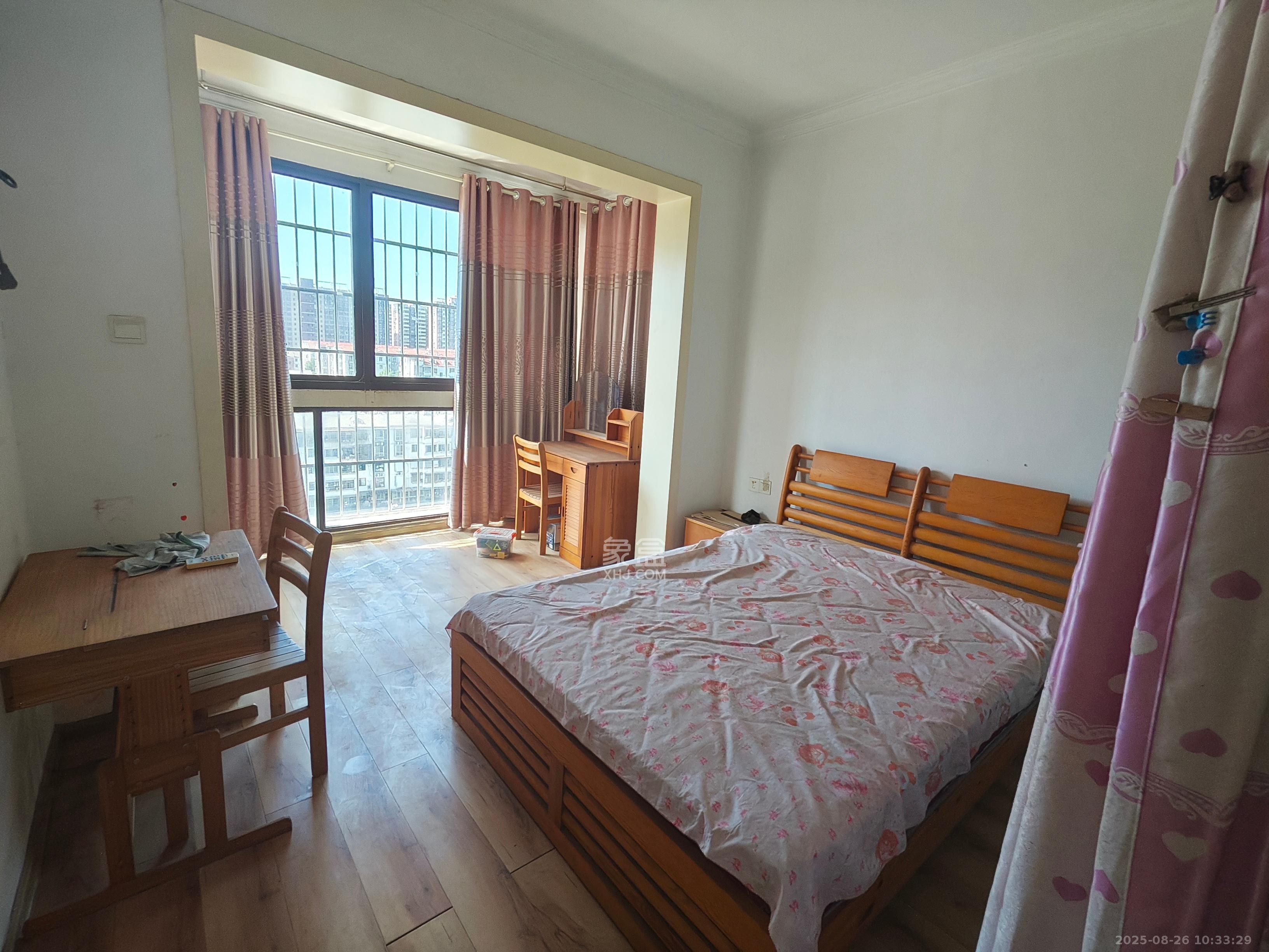 阳光丽城一期  2室1厅1卫    1800.0元/月 阳光丽城一期  2室1厅1卫    1800.0元/月室内图