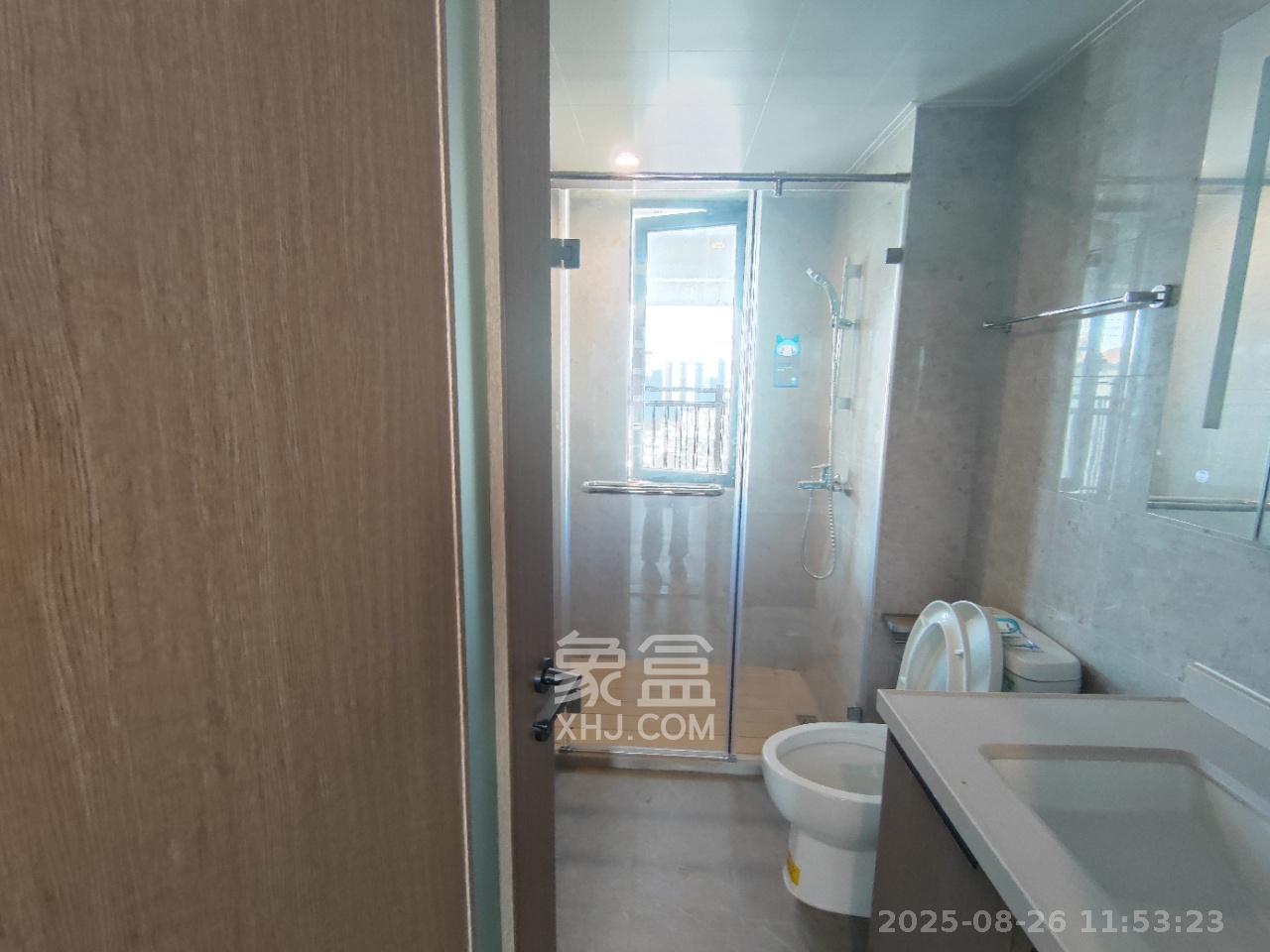 龙湖日盛奕境 3室2厅2卫 2200.0元/月 龙湖日盛奕境 3室2厅2卫 2200.0元/月室内图