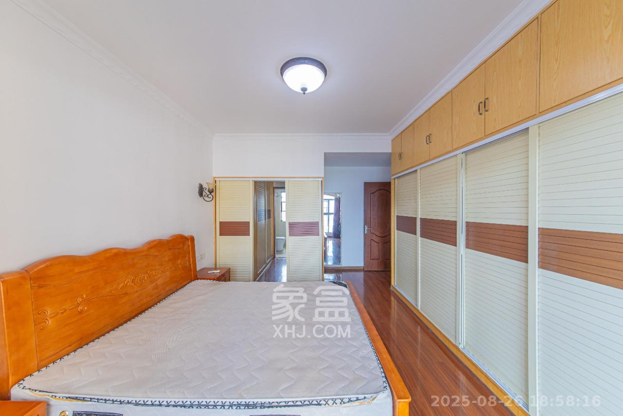 中建芙蓉嘉苑 3室2厅2卫 2650.0元/月 中建芙蓉嘉苑 3室2厅2卫 2650.0元/月室内图