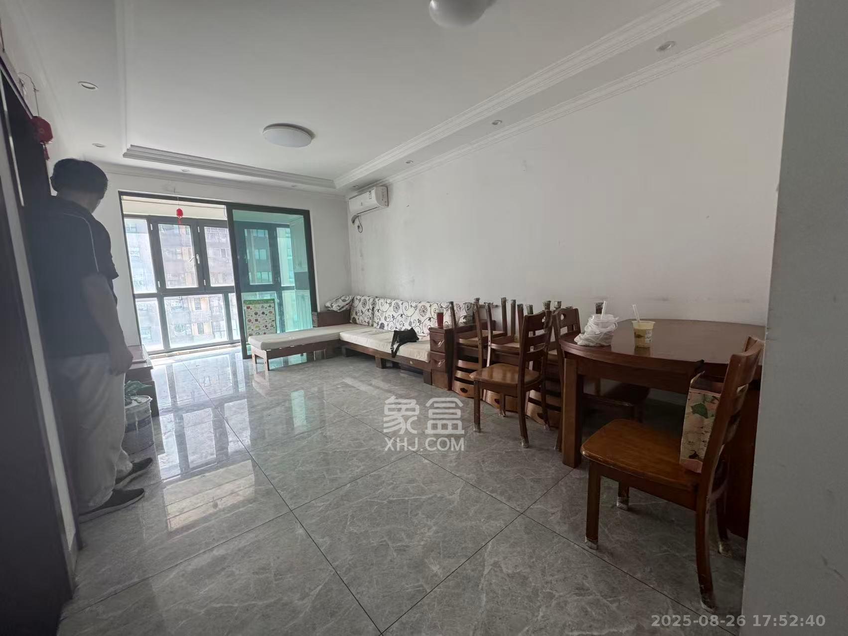 海伦堡爱ME城市  3室2厅1卫    2000.0元/月室内图