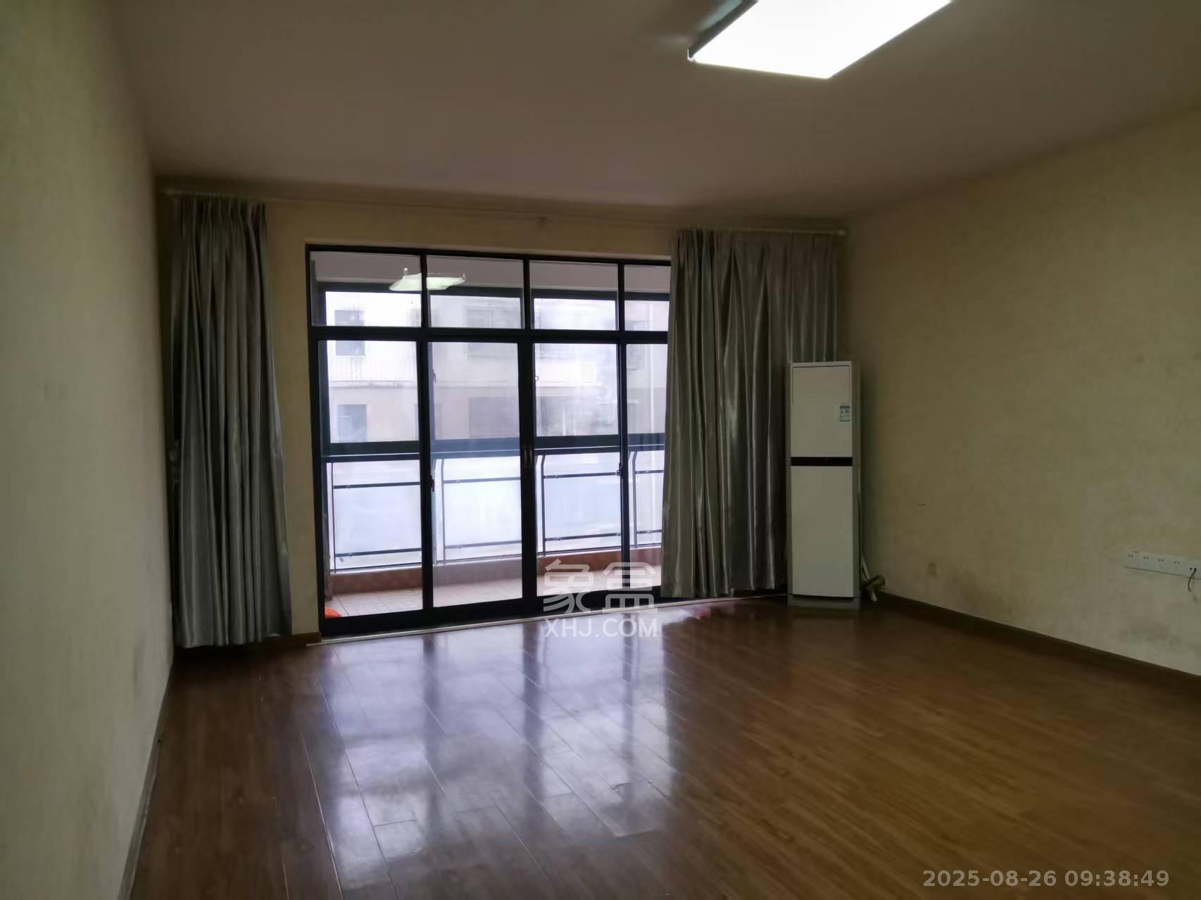 银桂苑  5室2厅1卫    3500.0元/月 银桂苑  5室2厅1卫    3500.0元/月室内图