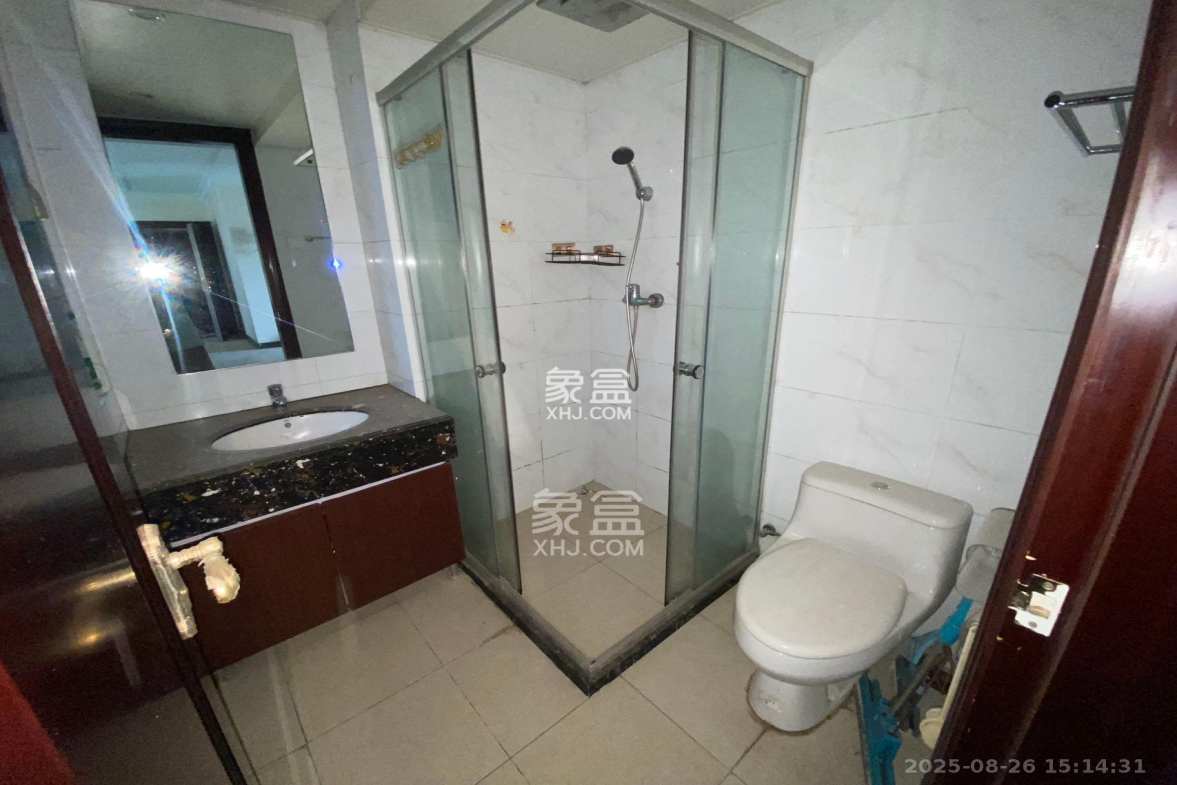 恒大国际广场  3室1厅1卫    2800.0元/月 恒大国际广场  3室1厅1卫    2800.0元/月室内图