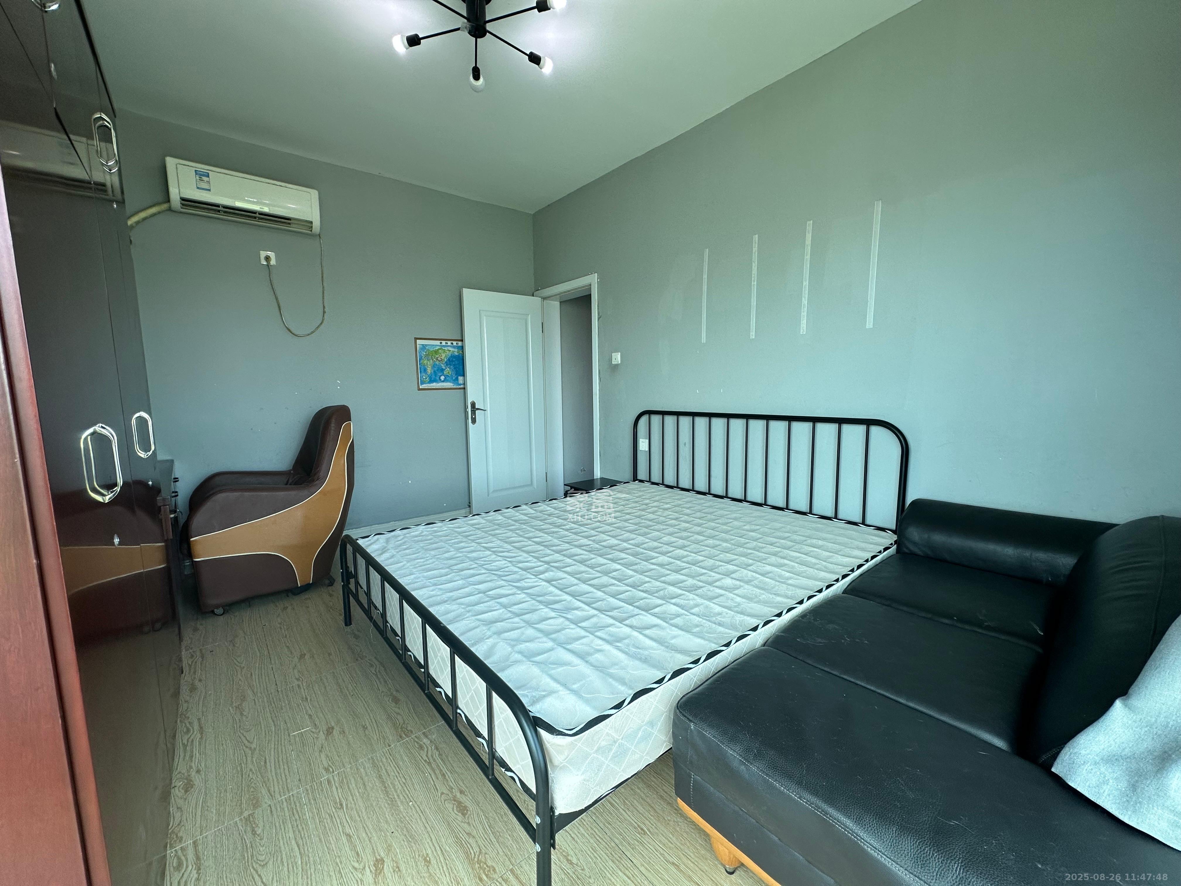 左岸春天 2室2厅1卫 2500.0元/月 左岸春天 2室2厅1卫 2500.0元/月室内图