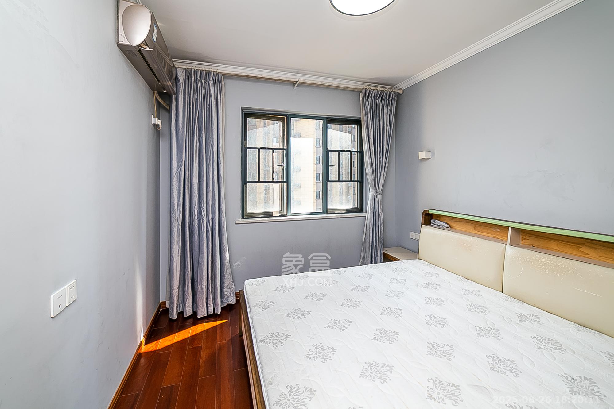 荣盛花语书苑  3室1厅1卫    85.0万 荣盛花语书苑  3室1厅1卫    85.0万卧室