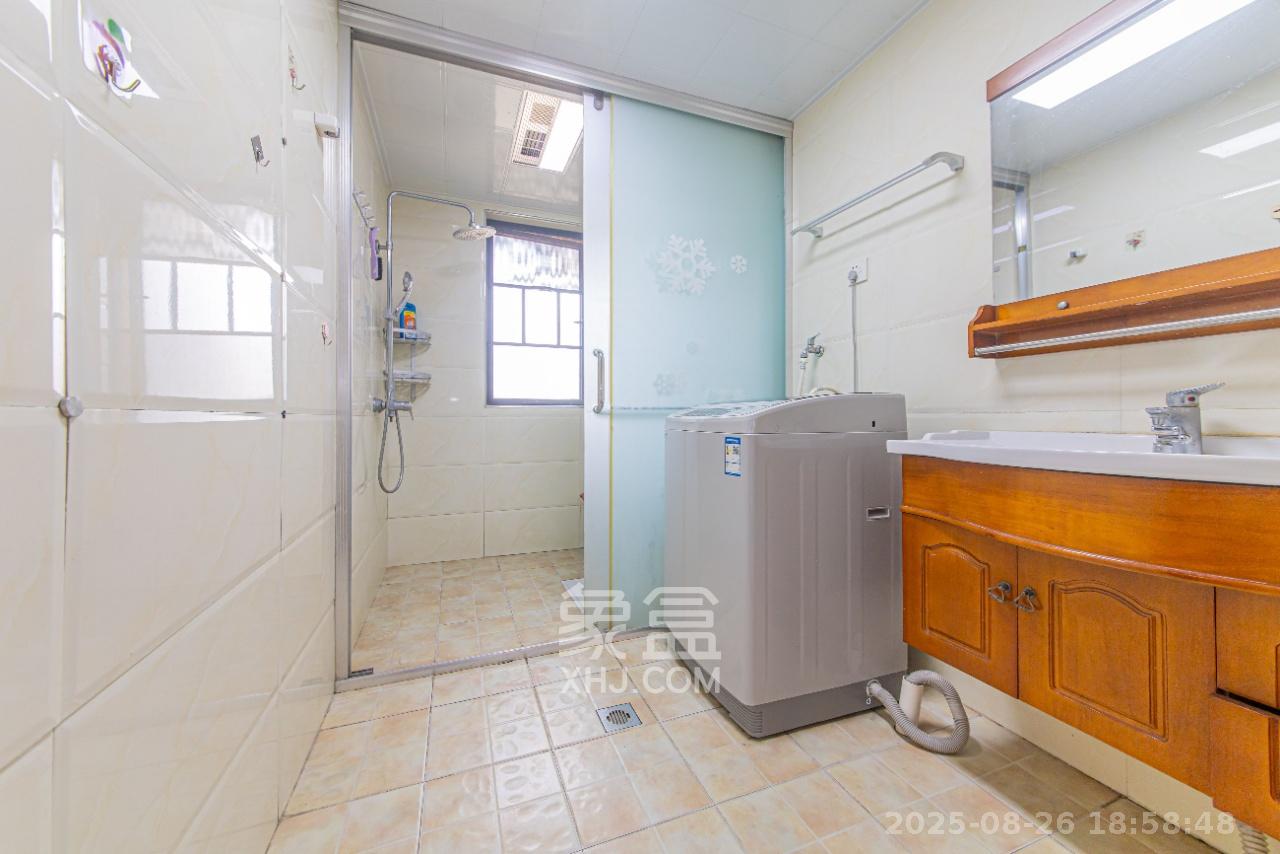 中建芙蓉嘉苑 3室2厅2卫 2650.0元/月 中建芙蓉嘉苑 3室2厅2卫 2650.0元/月室内图